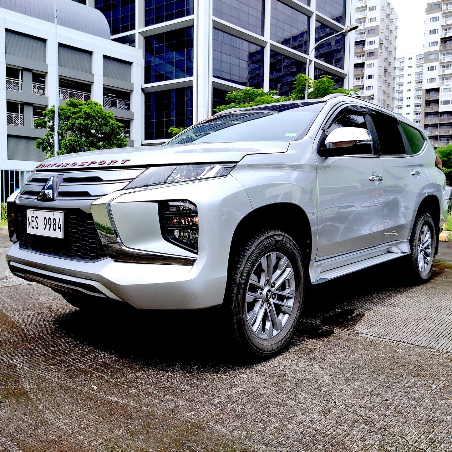 2022 Mitsubishi Montero Sport GLX 4x2 2.4D, M/T, DSL