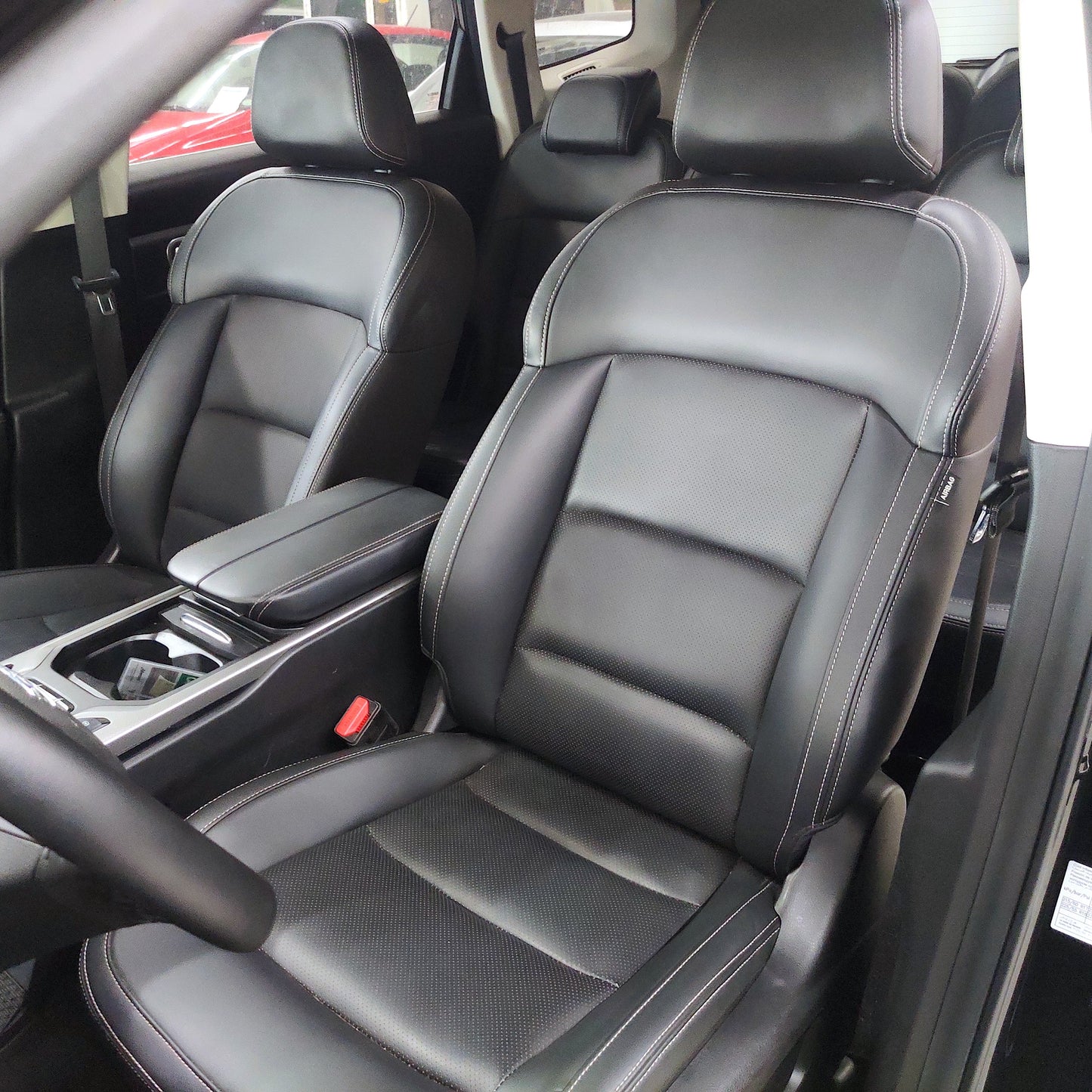2021 Geely Okavango Urvan Plus 1.5L, A/T, Gas, 33T kms