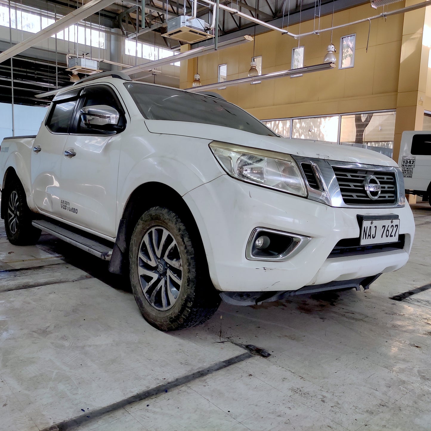 2018 Nissan Navara EL Calibre 4x2 2.5, A/T, DSL 172Tkms