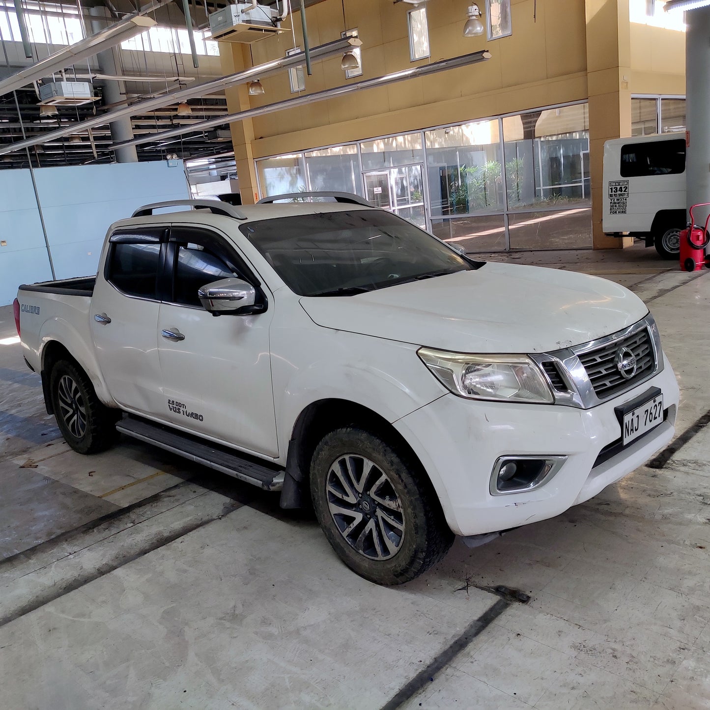 2018 Nissan Navara EL Calibre 4x2 2.5, A/T, DSL 172Tkms