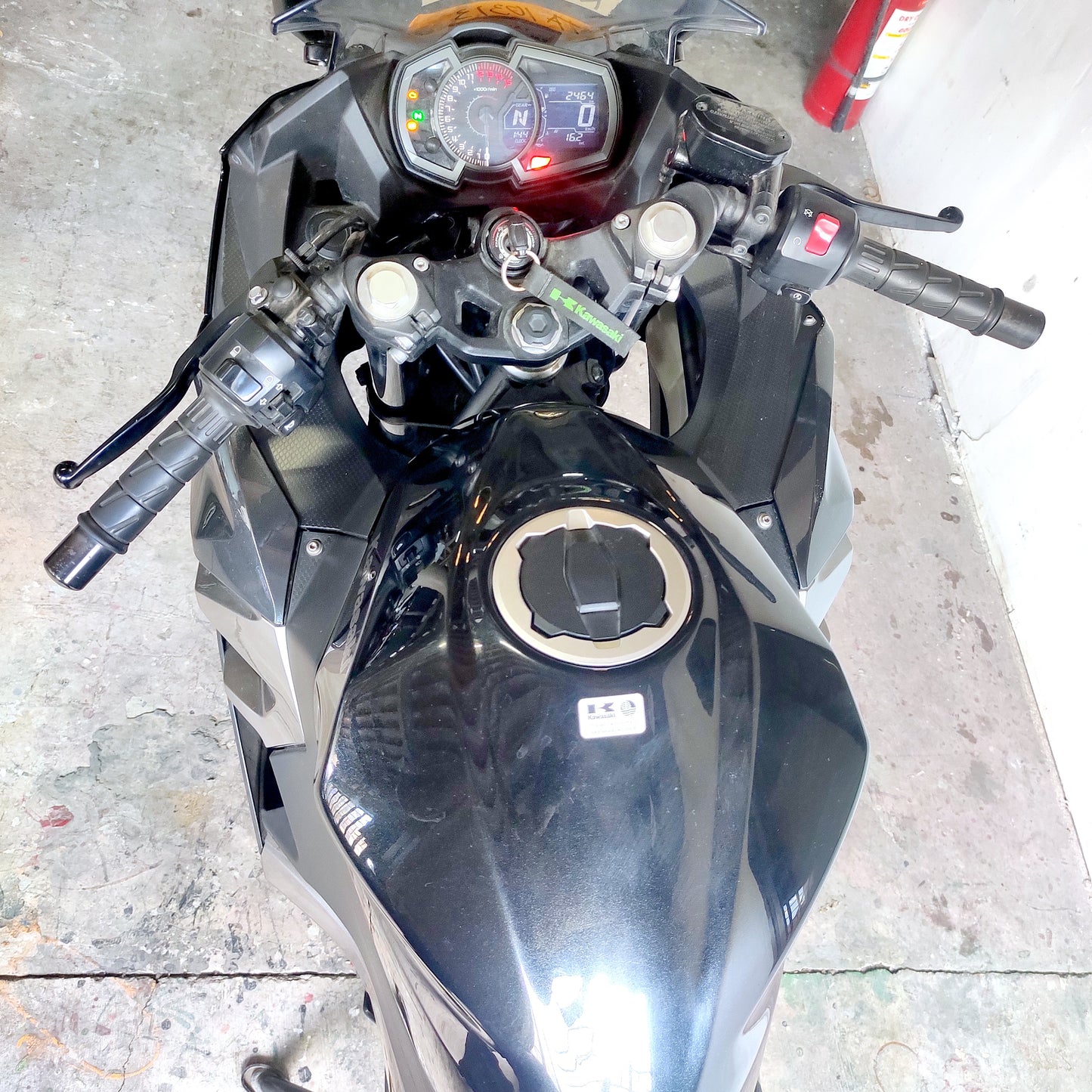 2022 Kawasaki Ninja 400 EX400G