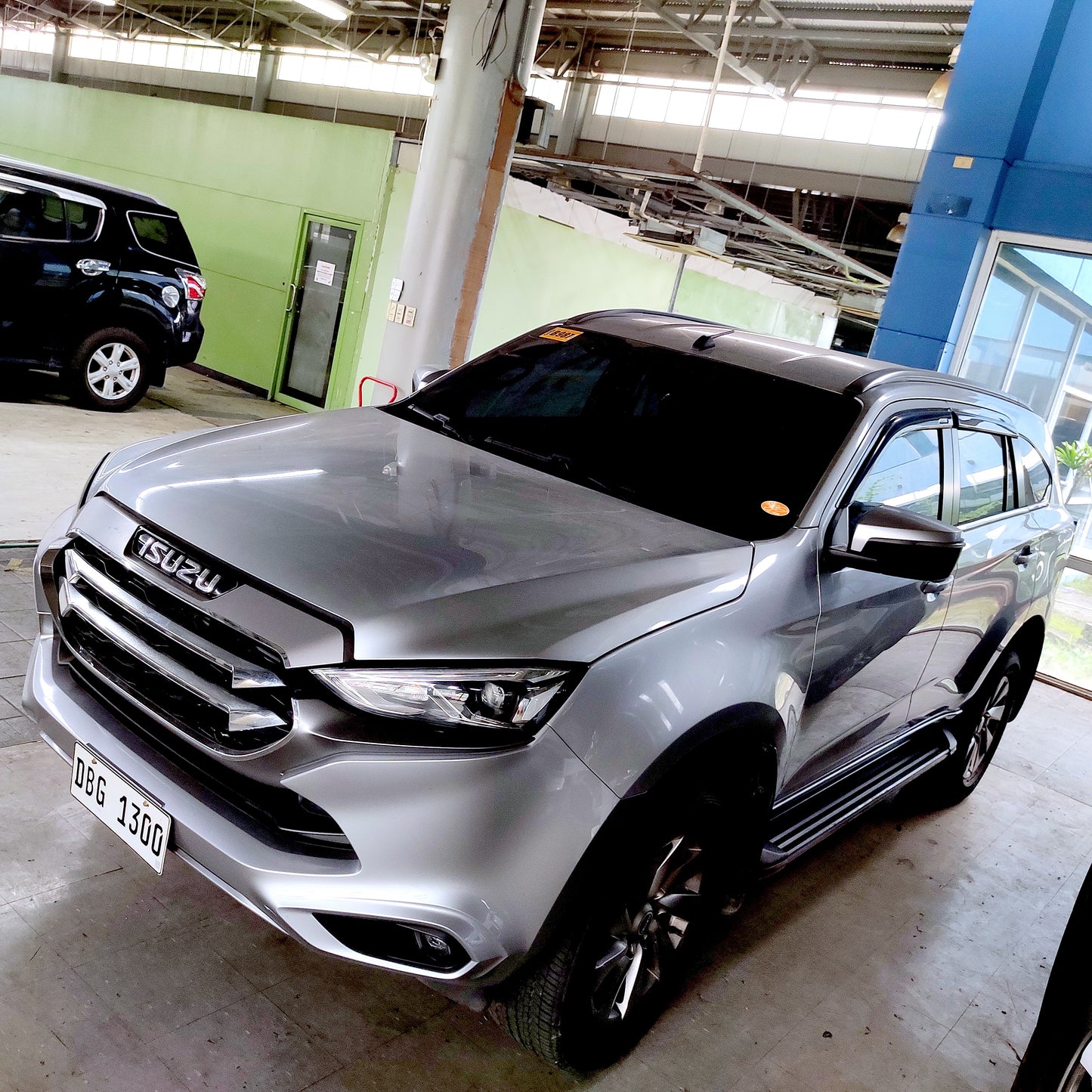 2023 Isuzu MU-X LS-A 4x2 3.0, A/T, DSL 8T