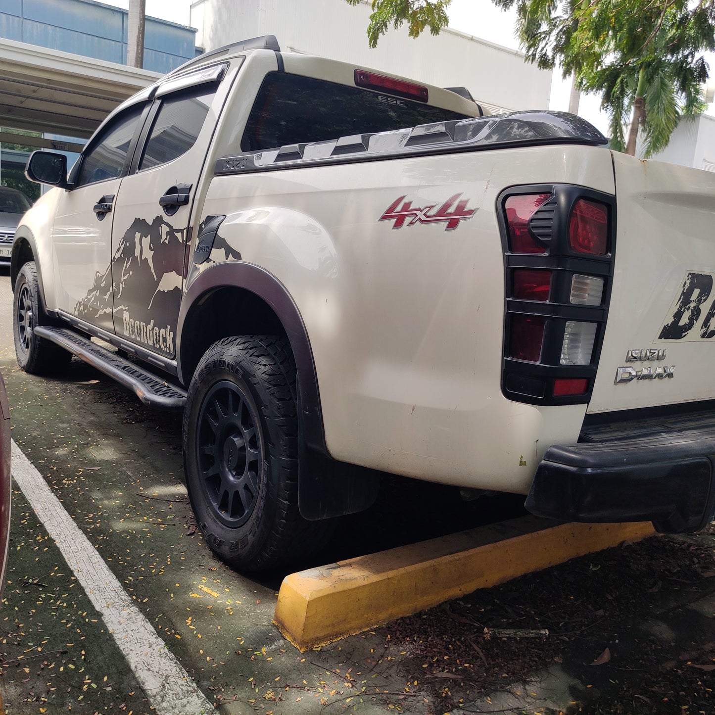 2020 Isuzu D-Max 3.0 4x4 LS-A Boondock, M/T, DSL 60T