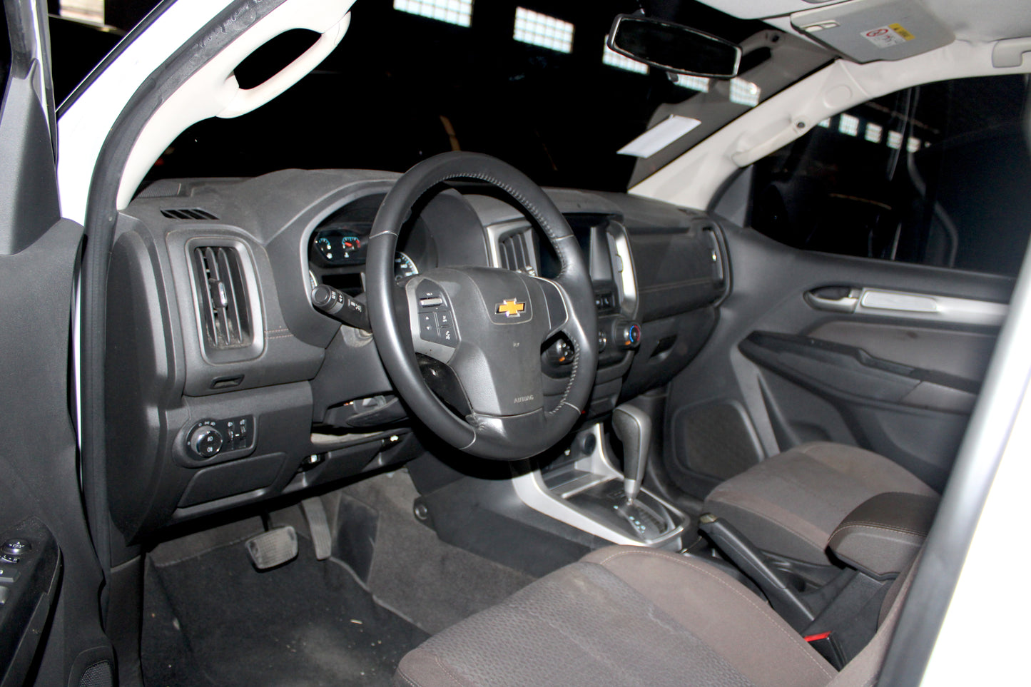 2020 Chevrolet Trailblazer Automatic Diesel with 19,300 km mileage available at ROPO - Quality Pre-Owned Cars in Metro Manila, Philippines.