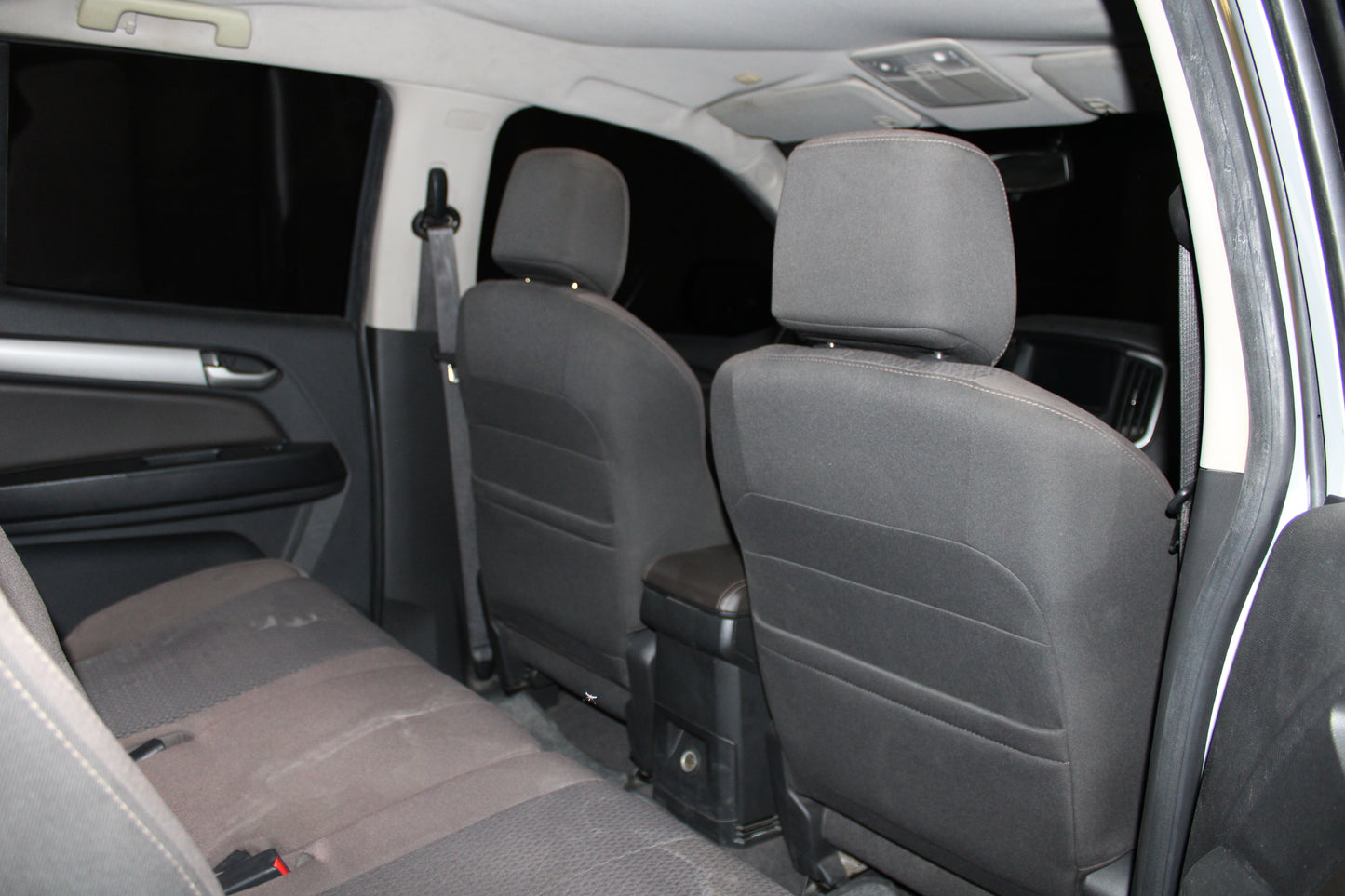 2020 Chevrolet Trailblazer Automatic Diesel with 19,300 km mileage available at ROPO - Quality Pre-Owned Cars in Metro Manila, Philippines.