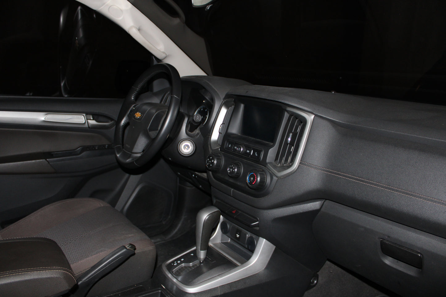 2020 Chevrolet Trailblazer Automatic Diesel with 19,300 km mileage available at ROPO - Quality Pre-Owned Cars in Metro Manila, Philippines.