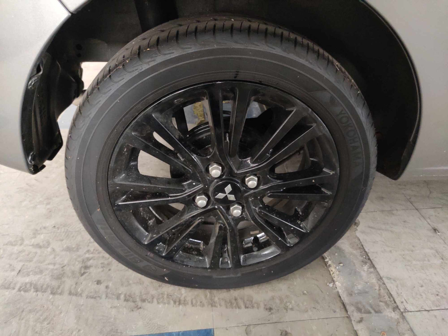 2023 Mitsubishi Mirage GLX AT GAS