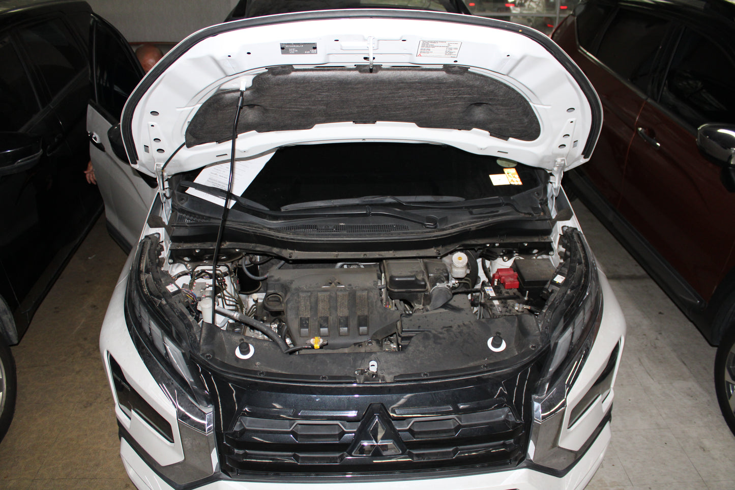 2023 Mitsubishi Xpander Cross 2WD 1.5G, AT, GAS 17T
