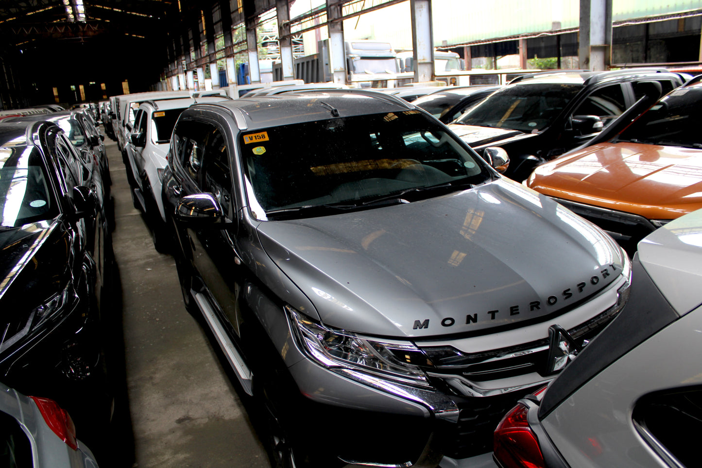 2019 Mitsubishi Montero Sport GLX 2.4D 2WD, MT, DSL, 13T