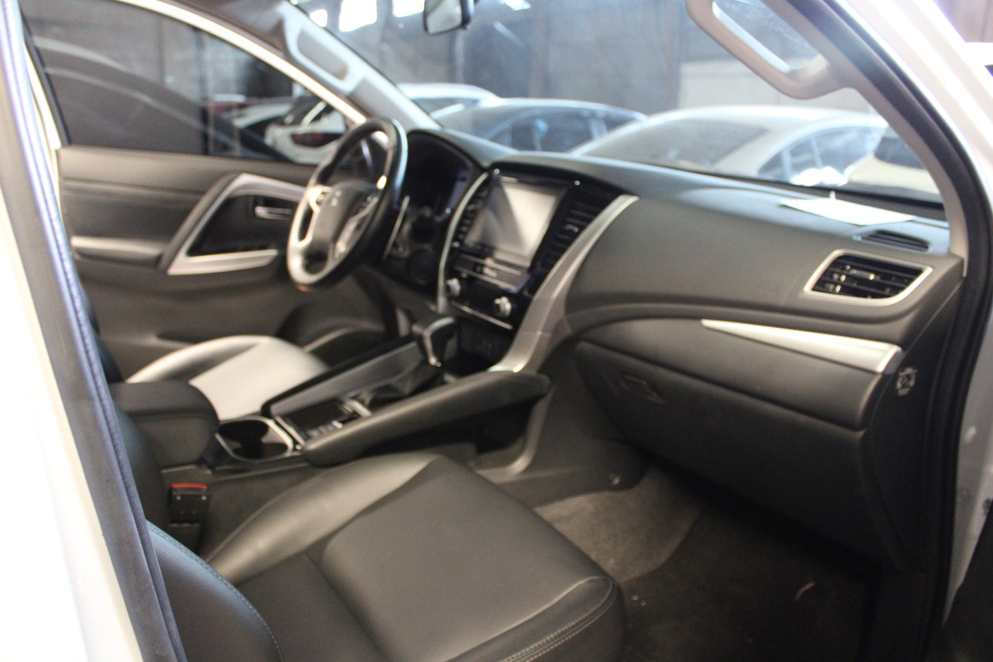 2024 Mitsubishi Montero Sport, A/T, Diesel, 2T