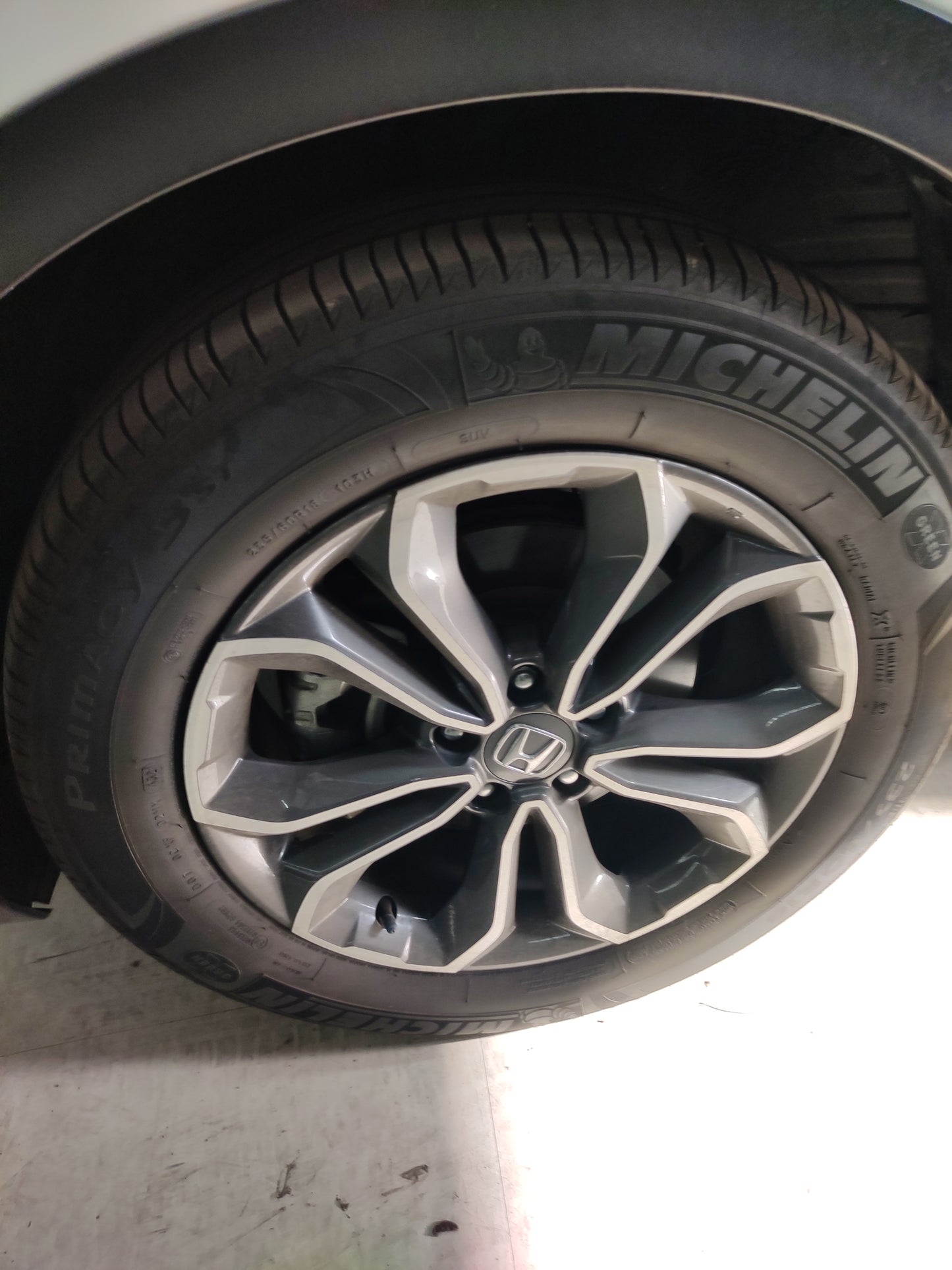 2022 Honda CR-V 1.6 S A/T Diesel with 23T mileage, spacious and comfortable SUV, available at ROPO.