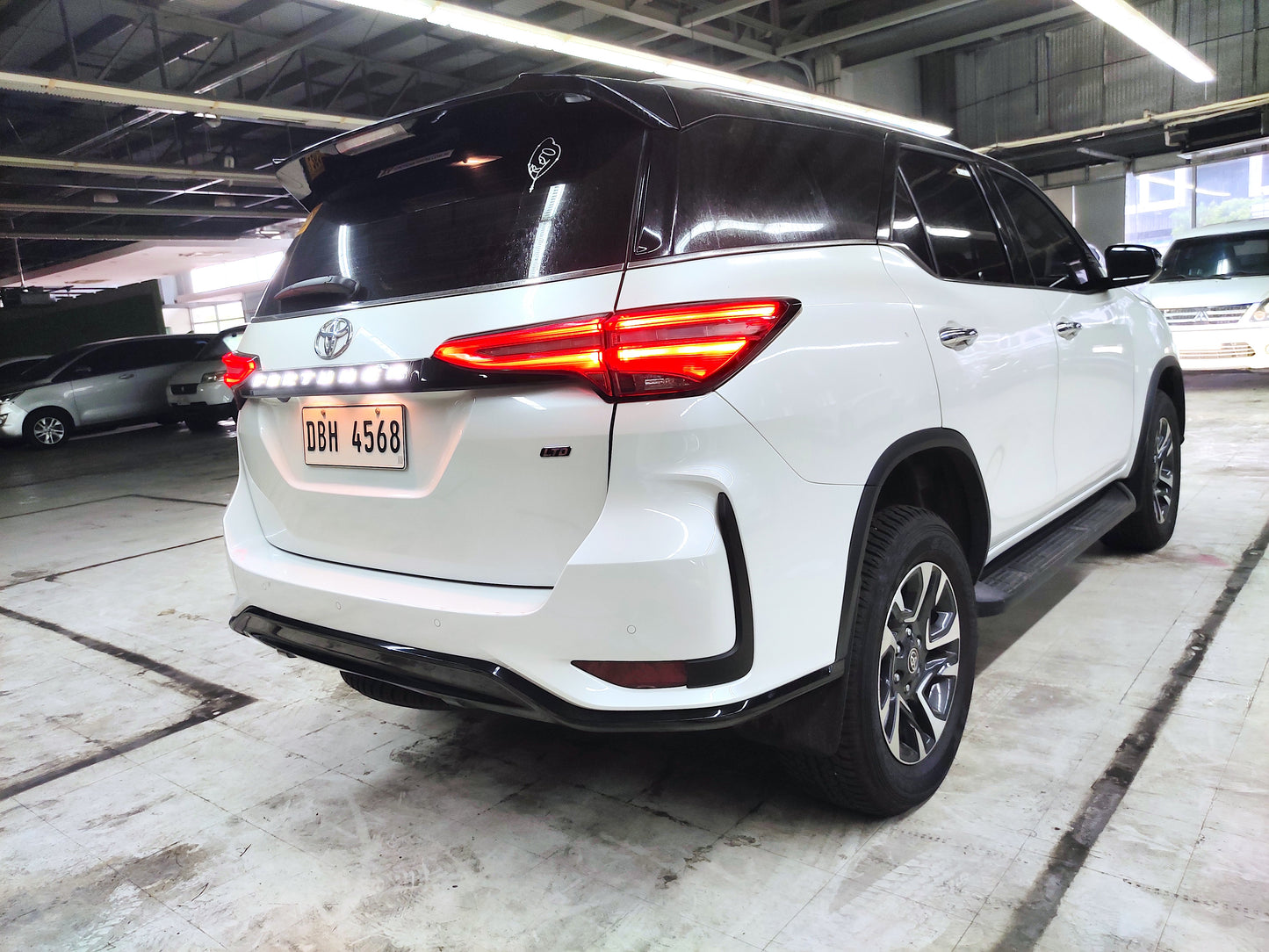 2023 Toyota Fortuner LTD 4x2