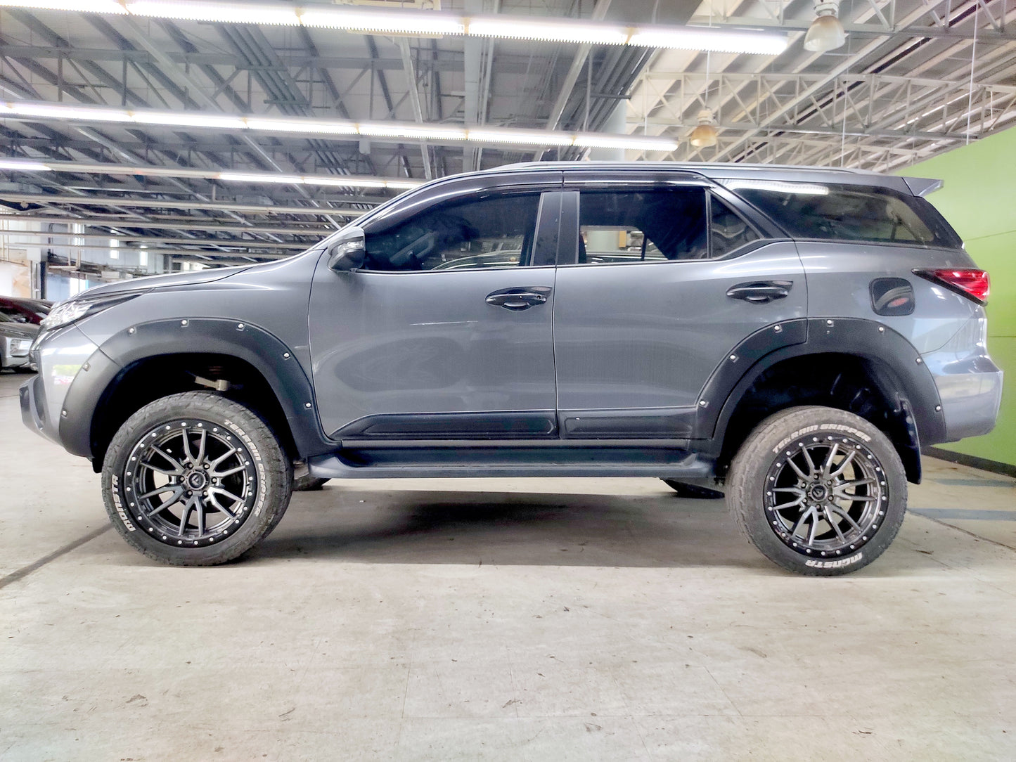 2020 Toyota Fortuner G 4x2 2.4L AT DSL 24T
