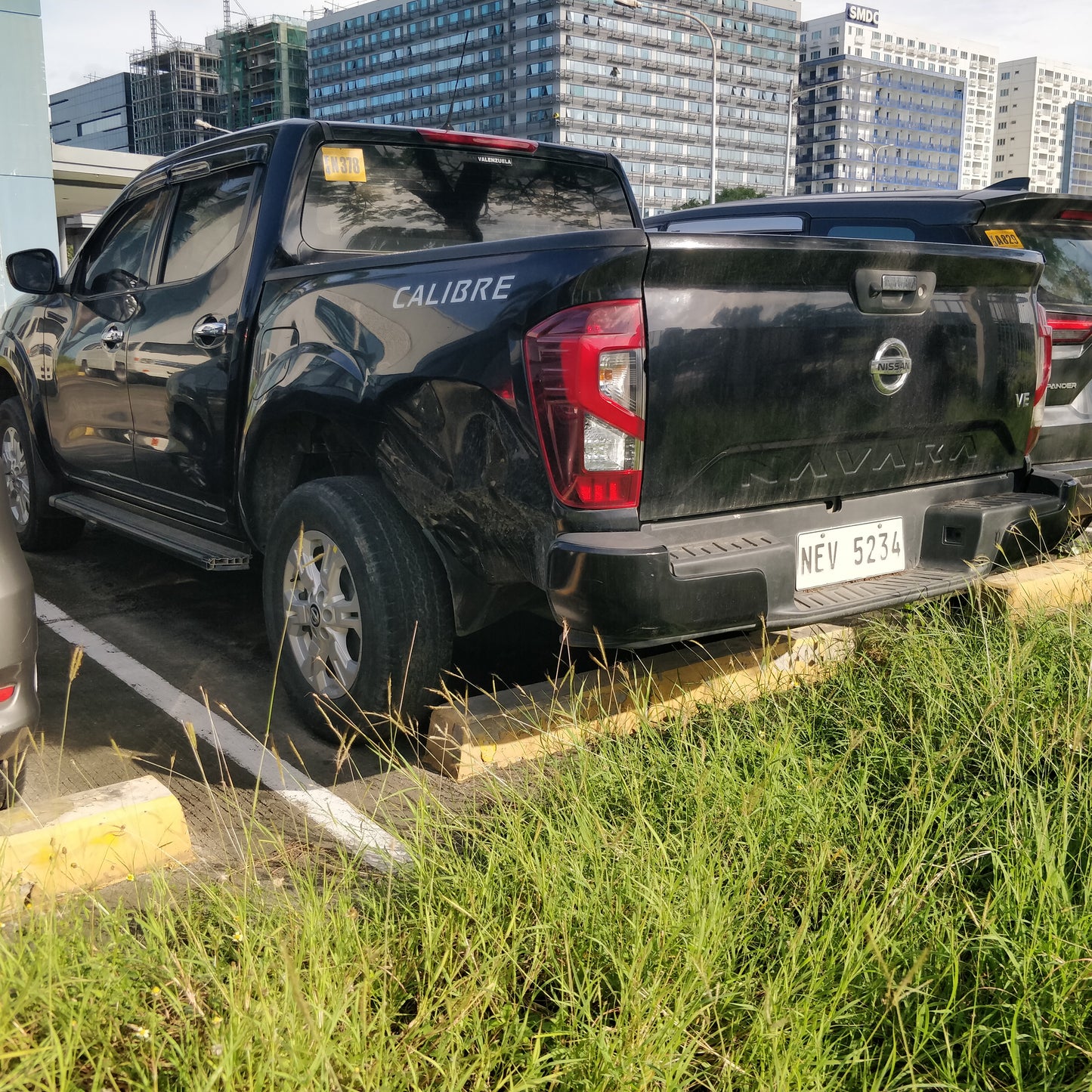 2021 Nissan Navara VE Calibre 4x2 2.5L, M/T, DSL 120T