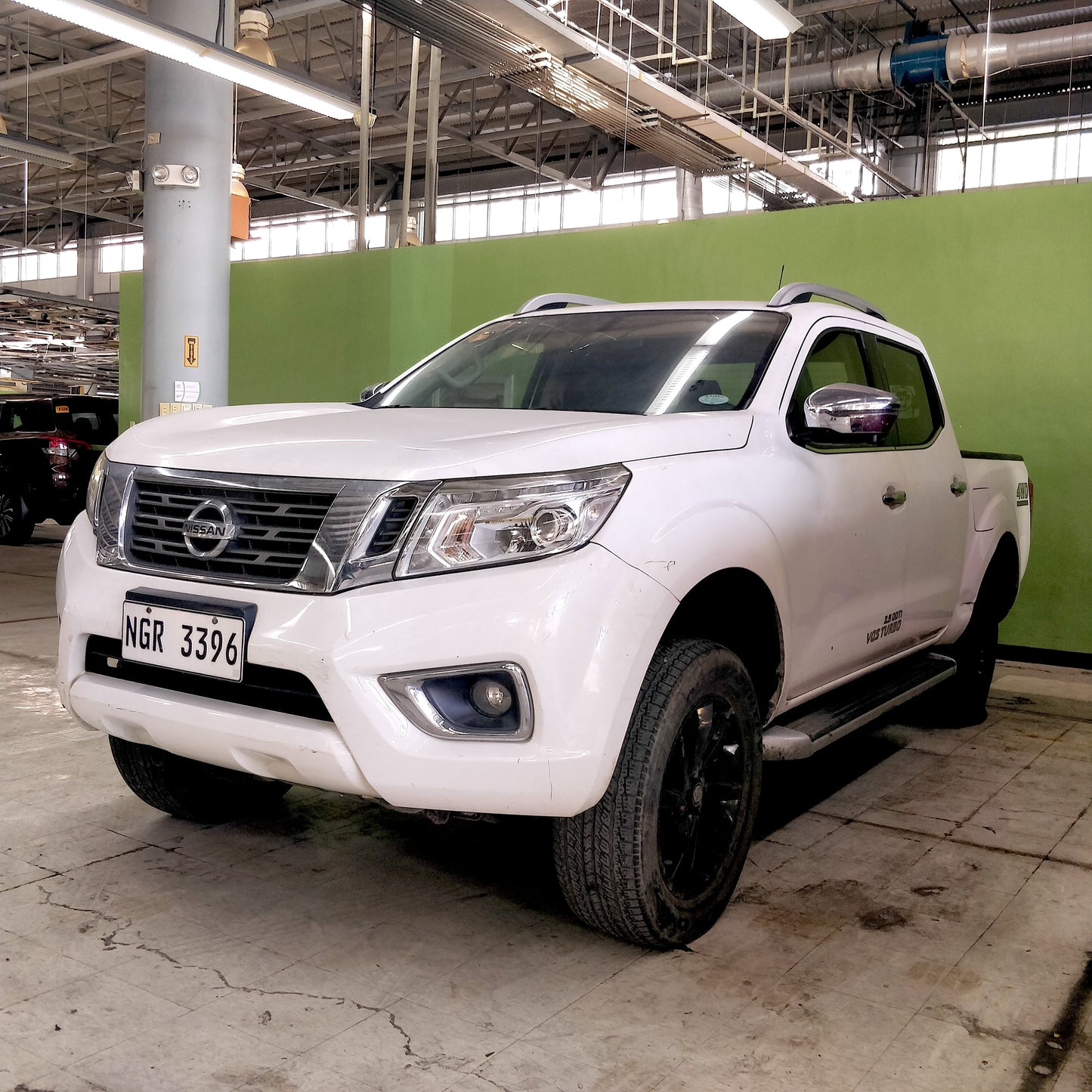 2020 Nissan Navara NP300 VL 4x4 2.5L, M/T, DSL 57T