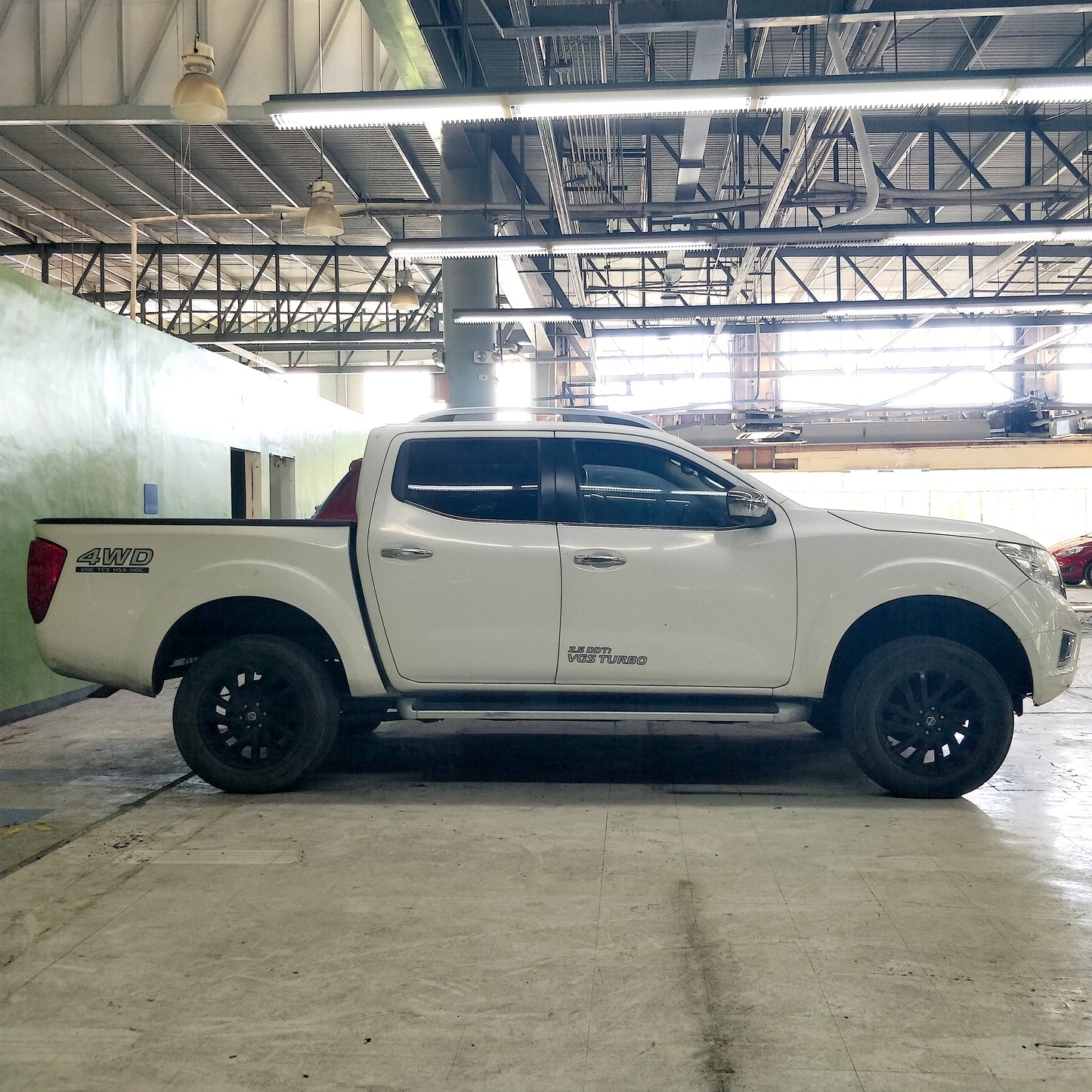 2020 Nissan Navara NP300 VL 4x4 2.5L, M/T, DSL 57T