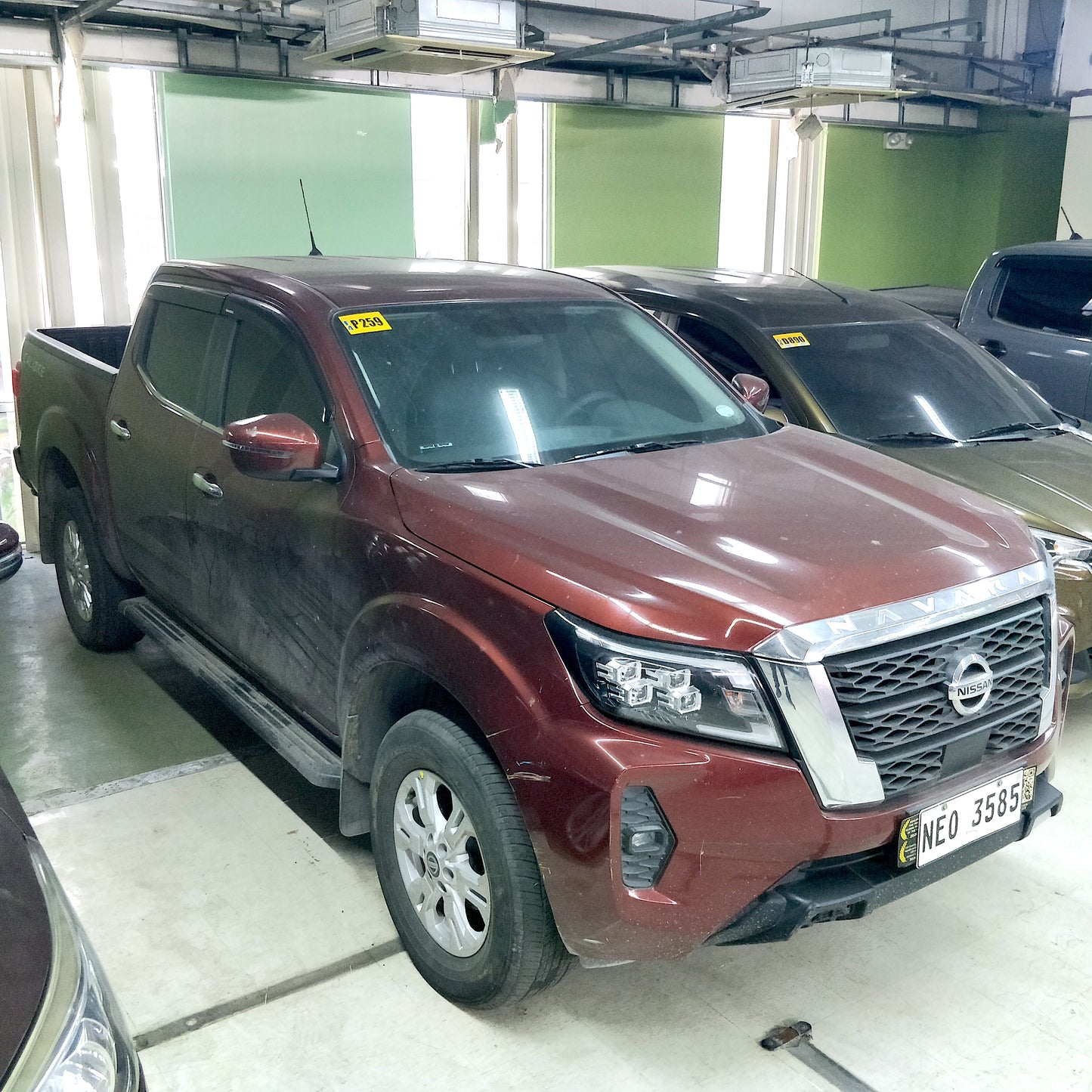 2022 Nissan Navara NP300 VE Calibre 4x2 2.4L, M/T, DSL 43T