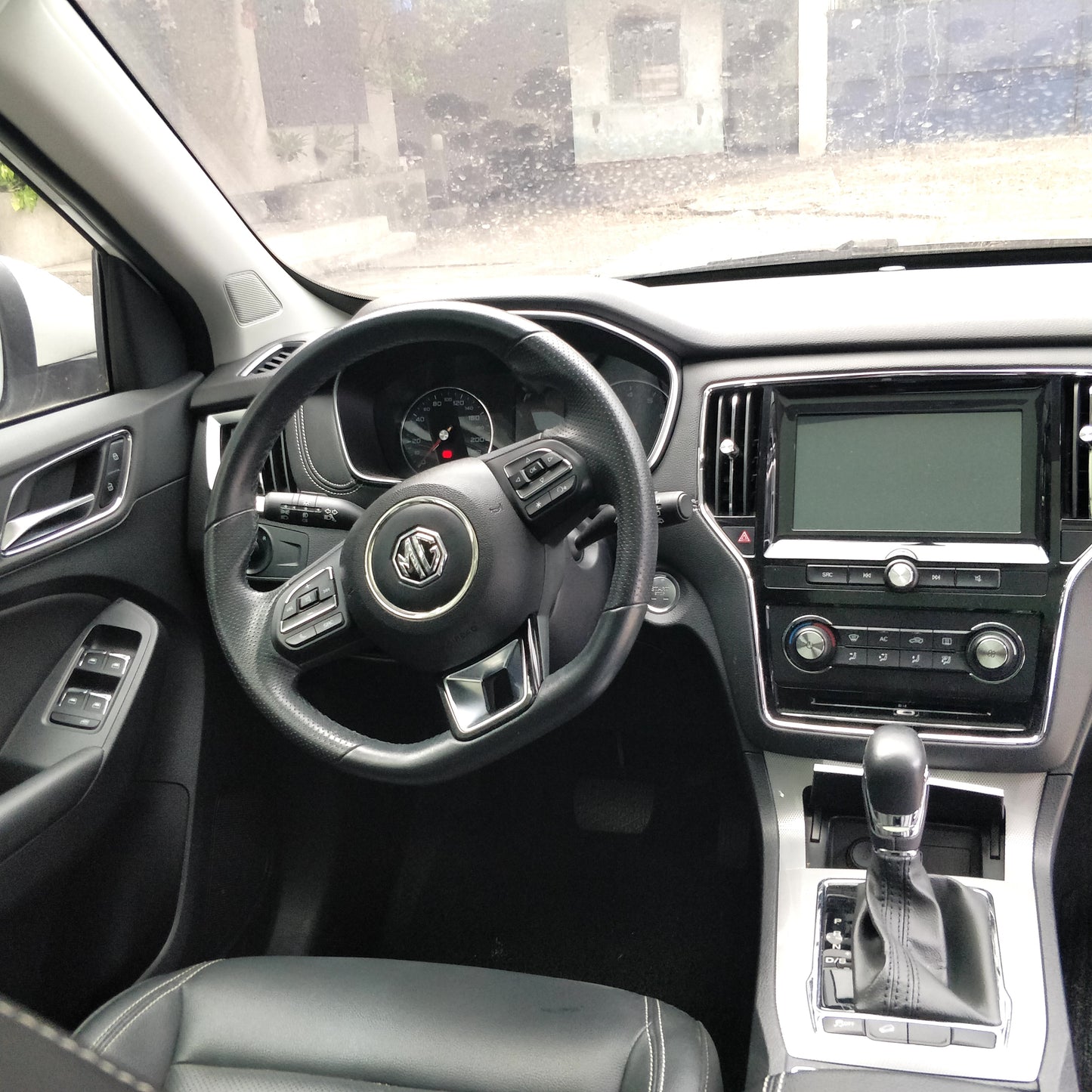 2019 MG RX5 Alpha, AT, GAS 19T