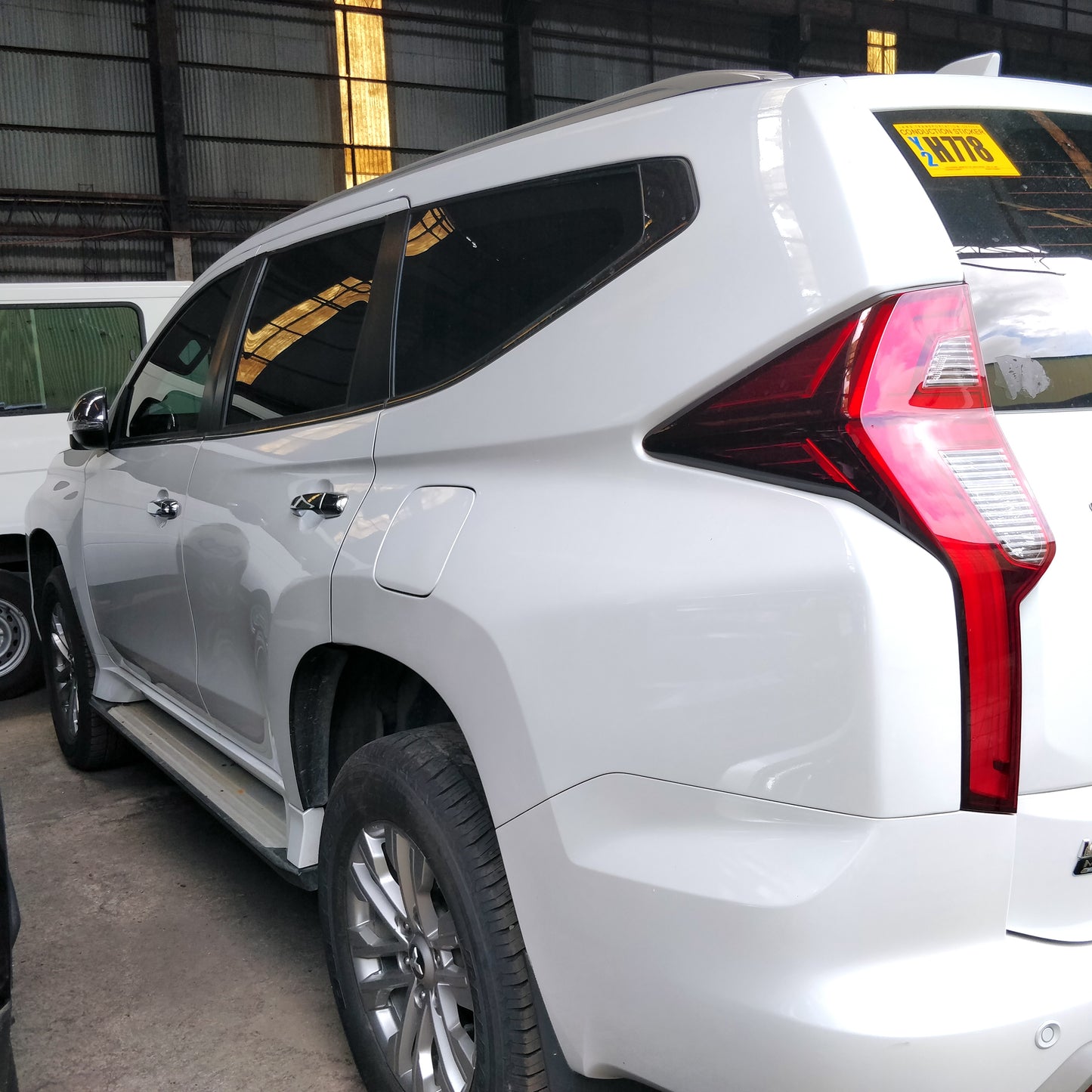 2023 Mitsubishi Montero Sport GLX 2WD, MT, DSL 18T
