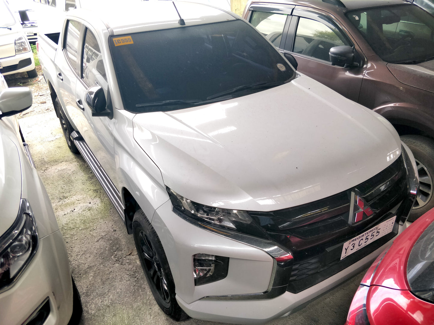 2023 Mitsubishi Strada GLS 4x2 2.4D, A/T, DSL 33T