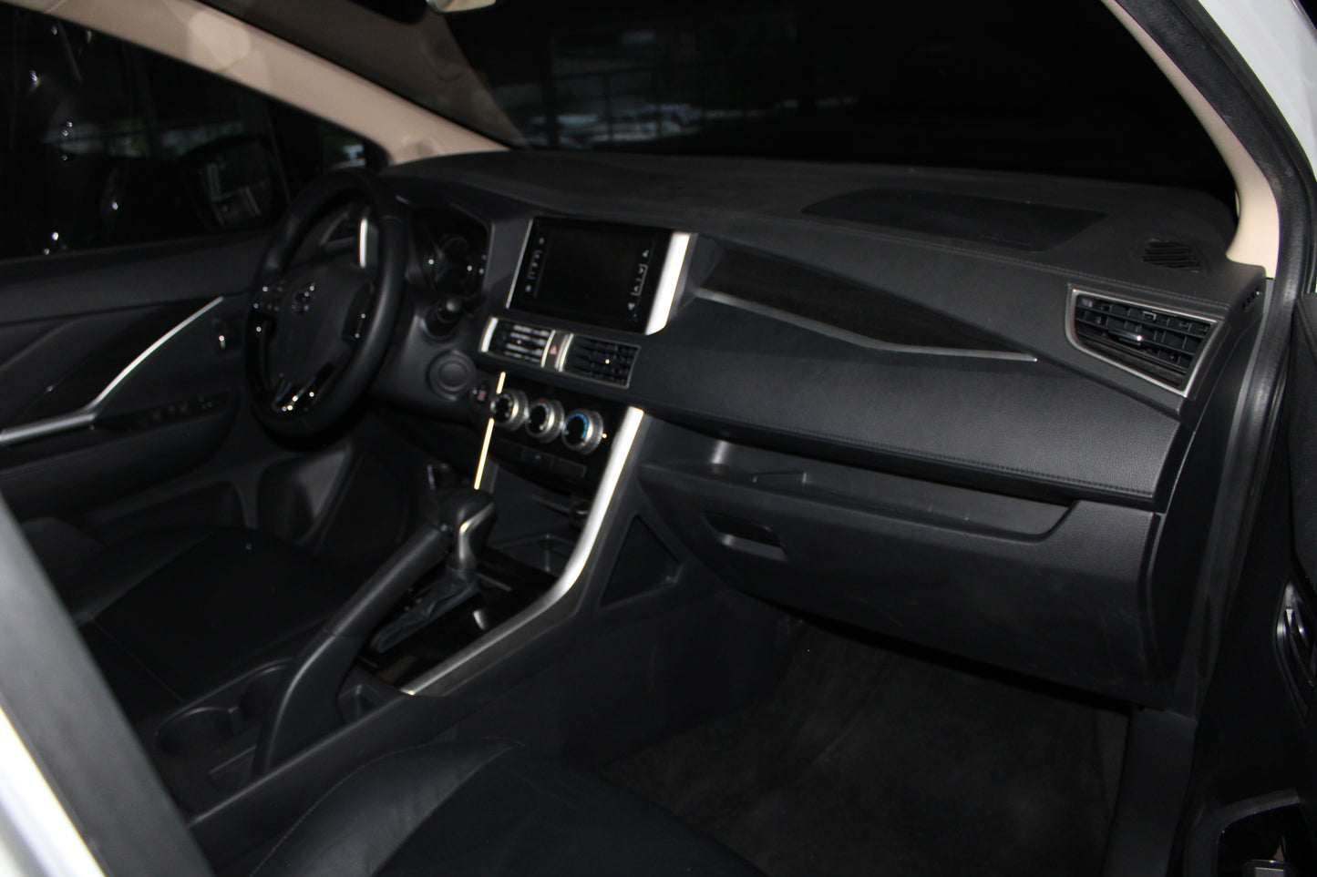 2024 Nissan Livina 1.5 VL, AT, GAS 7T