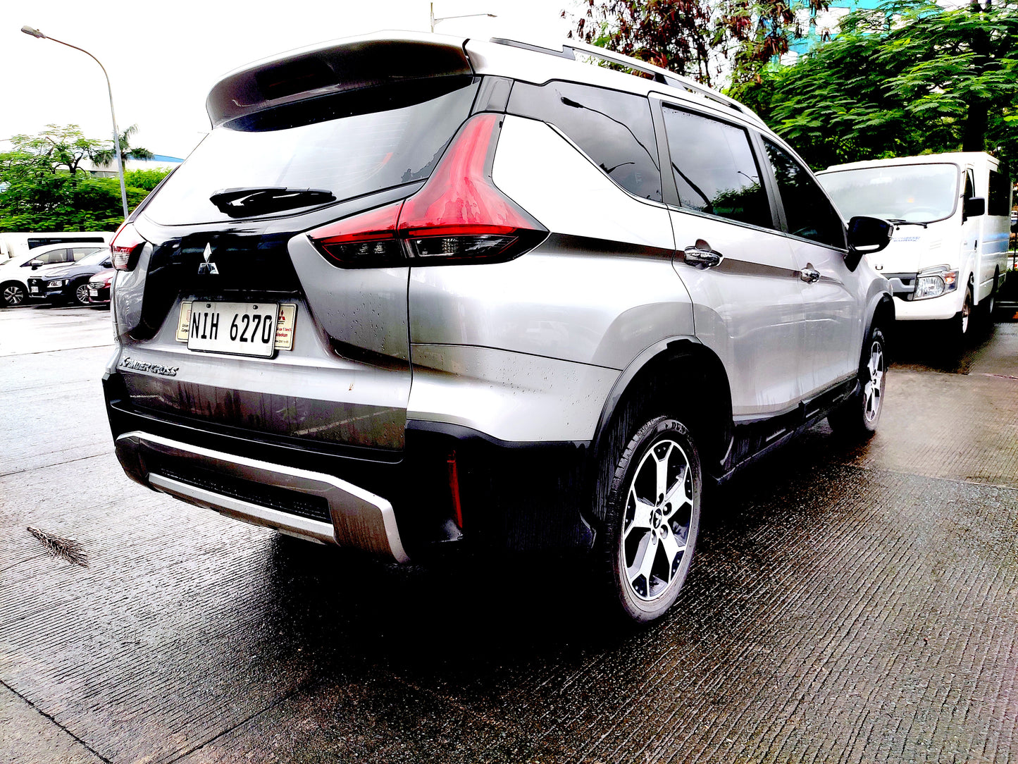 2022 Mitsubishi Xpander Cross 2WD