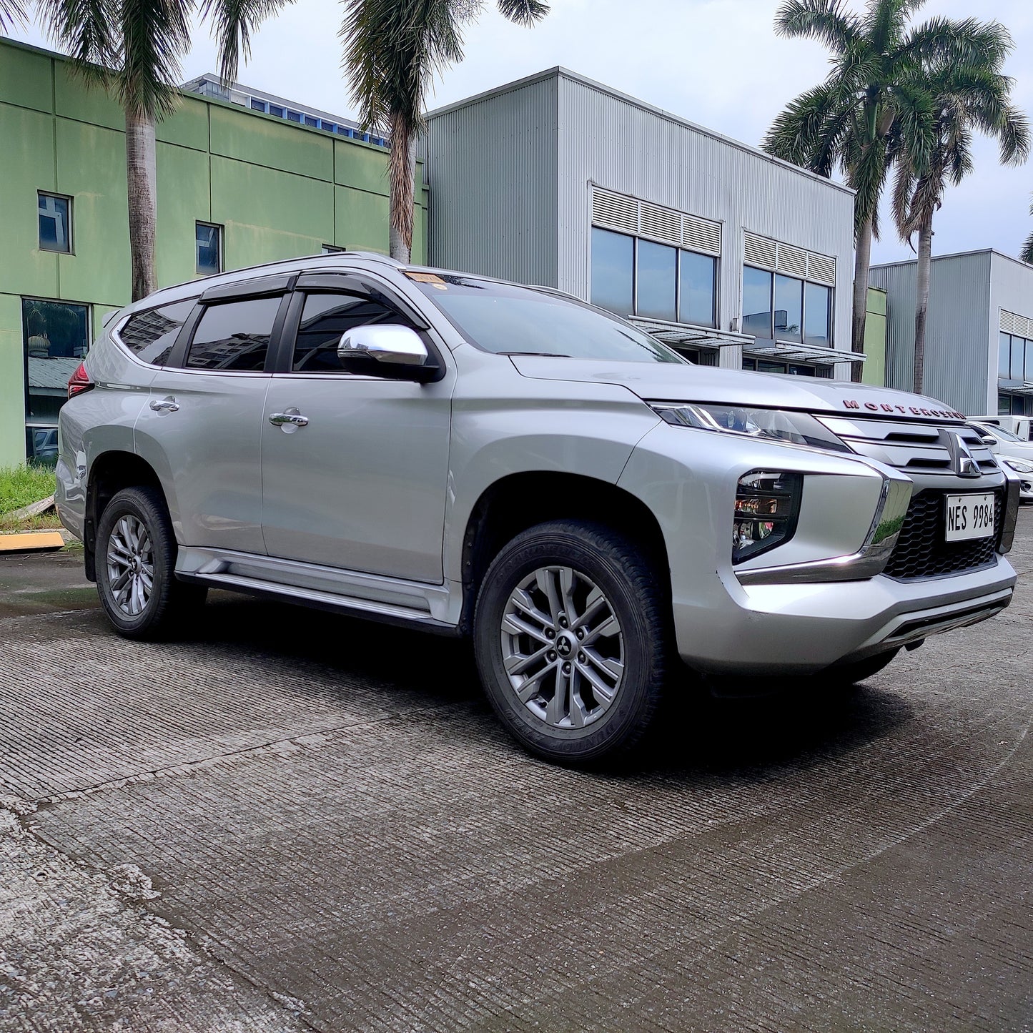 2022 Mitsubishi Montero Sport GLX 4x2 2.4D, M/T, DSL