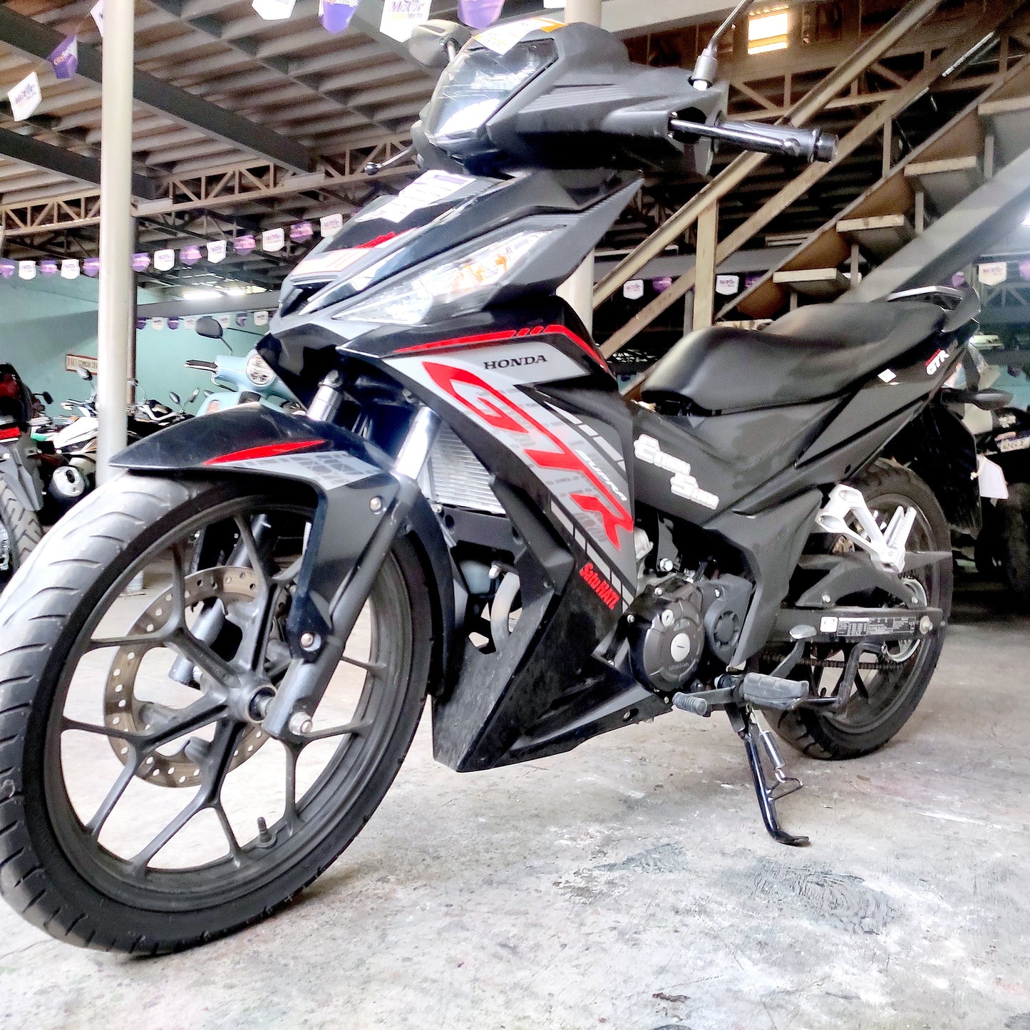 YAMAHA GTR 155