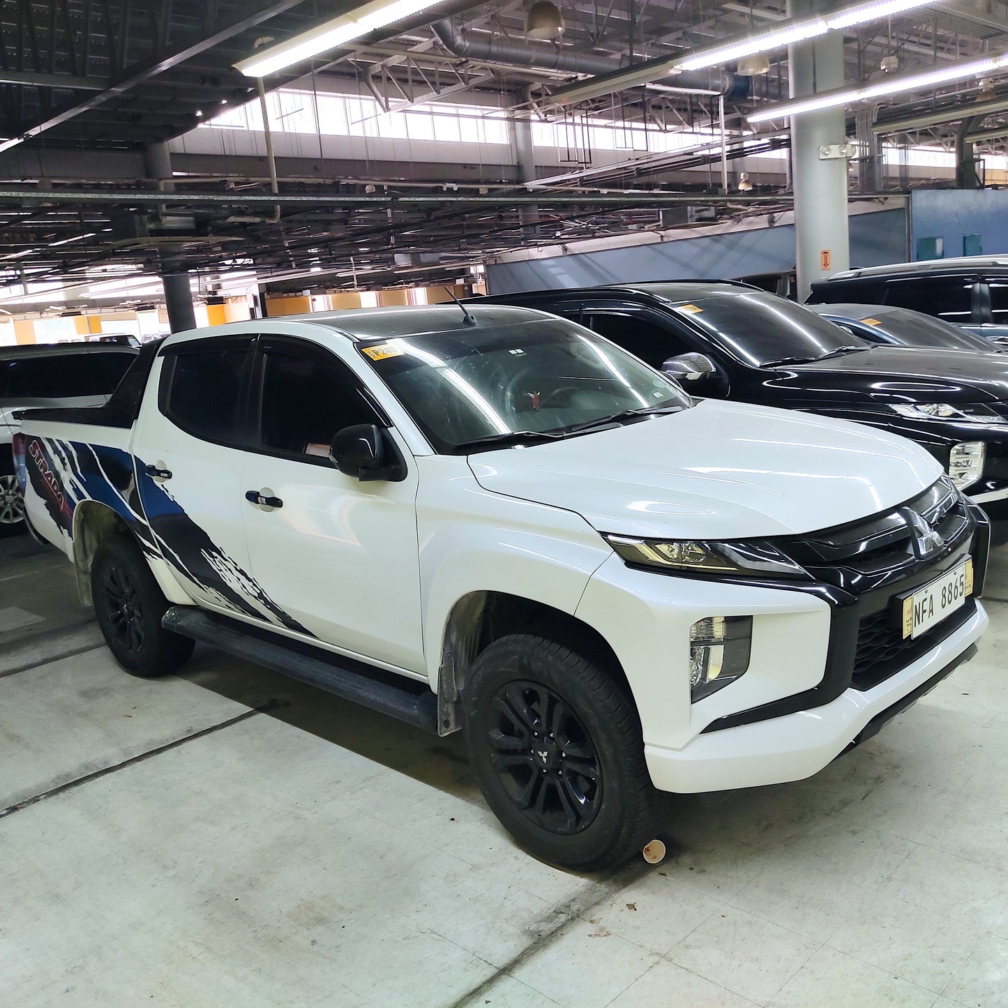 2023 Mitsubishi Strada Athlete 2WD 2.4, A/T, DSL	2023 18T
