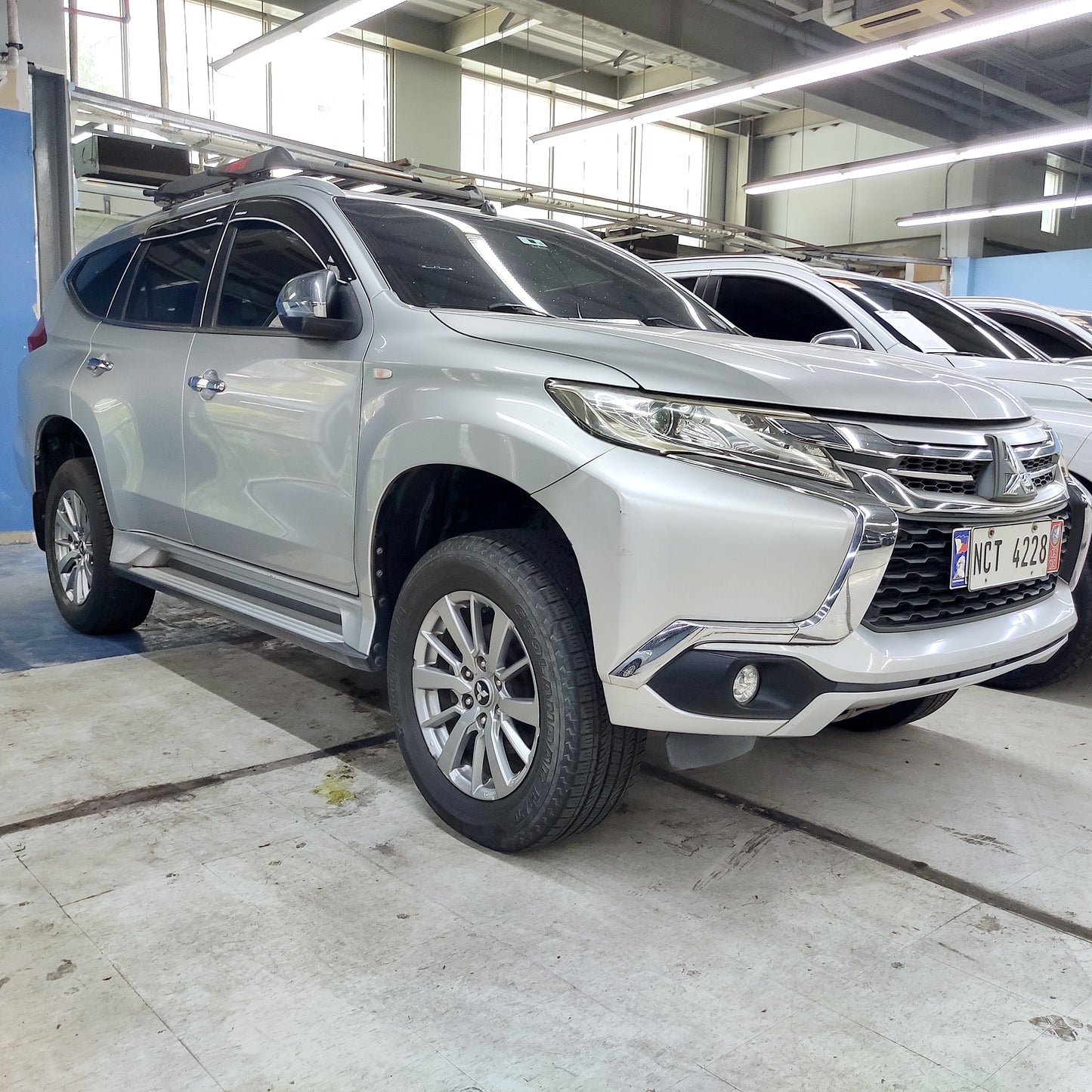2018 Mitsubishi Montero Sport GLX 4x2 2.4D, M/T, DSL - Upgraded	185T