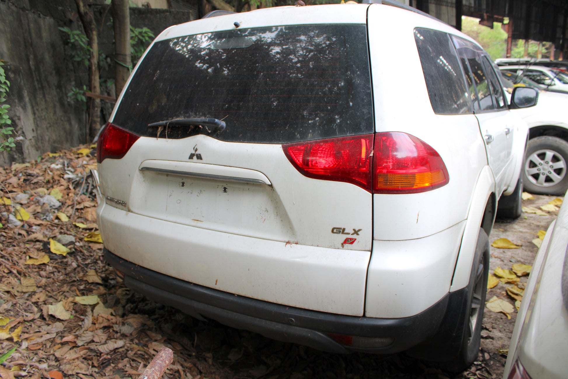2012 Mitsubishi Montero Sport GLX-V 4x2 2.5 Manual Transmission Diesel with 143,000 km mileage available at ROPO - Quality Pre-Owned Cars in Metro Manila, Philippines.