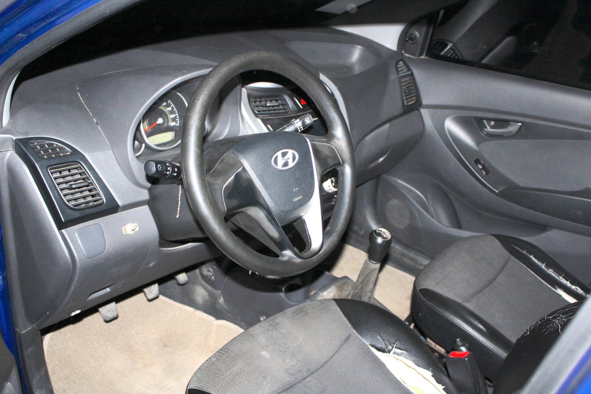 2015 Hyundai Eon Manual Transmission Gasoline with 225,000 km mileage available at ROPO - Quality Pre-Owned Vehicles in the Philippines.