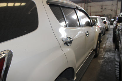 2017 Isuzu MU-X Manual Transmission Diesel with 156,000 km mileage available at ROPO - Quality Pre-Owned Cars in Metro Manila, Philippines.