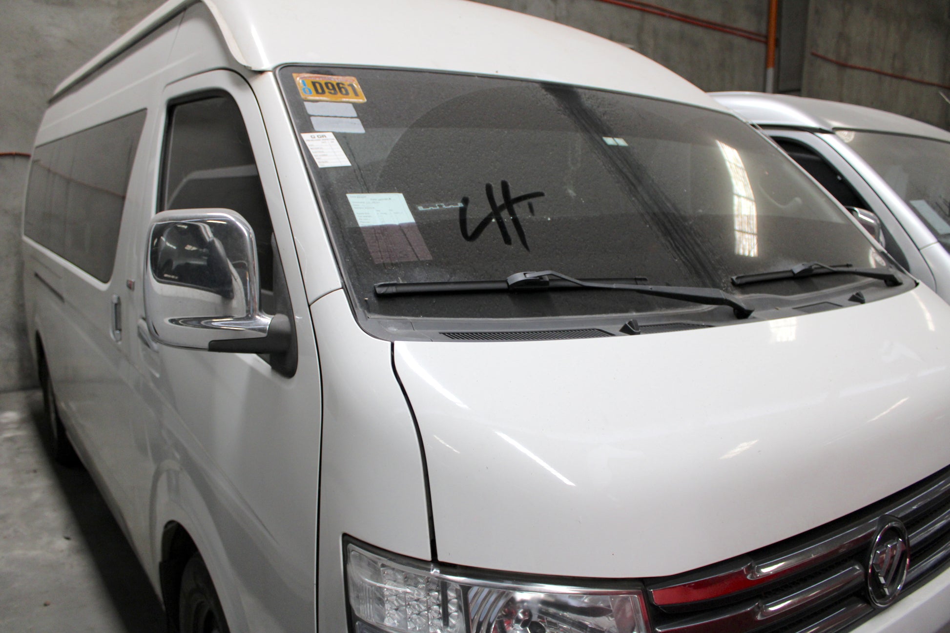 2019 Foton Van Traveller Manual Transmission Diesel with 111,000 km mileage available at ROPO - Quality Pre-Owned Vehicles in the Philippines