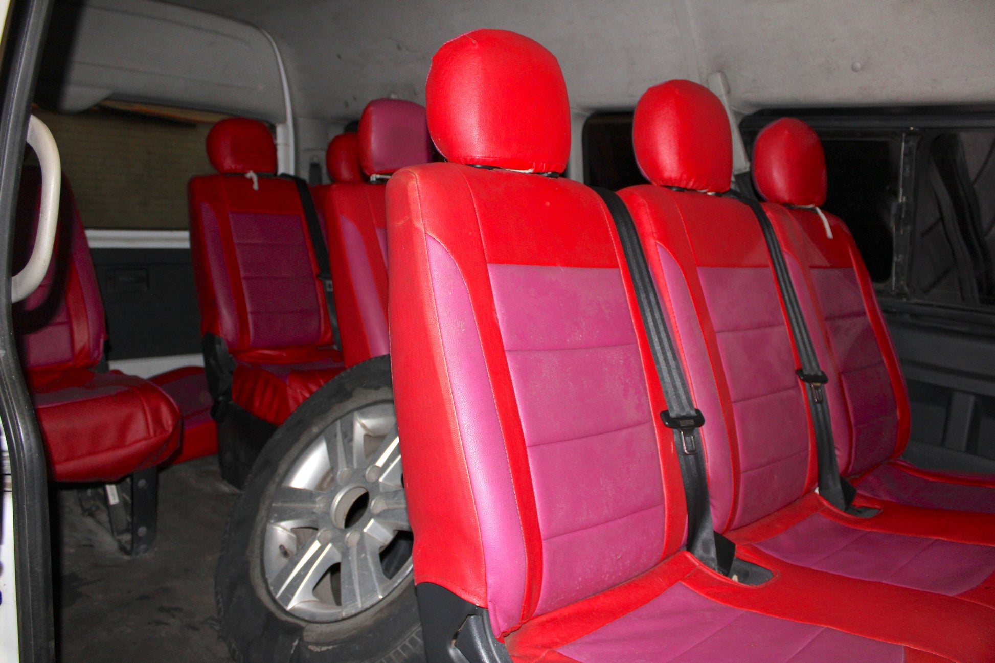 2019 Foton Van Traveller Manual Transmission Diesel with 111,000 km mileage available at ROPO - Quality Pre-Owned Vehicles in the Philippines