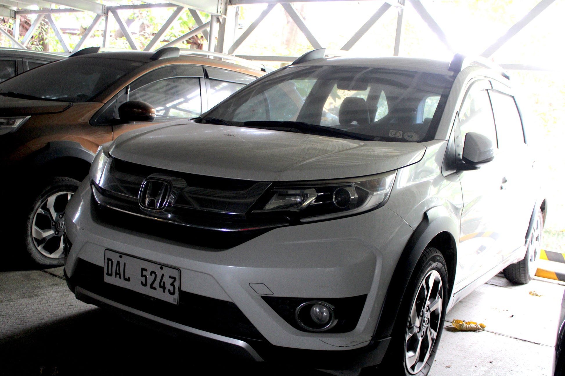 2019 Honda BR-V 1.5 V NAVI CVT Automatic Gasoline with 102,000 km mileage available at ROPO - Quality Pre-Owned Cars in Metro Manila, Philippines.