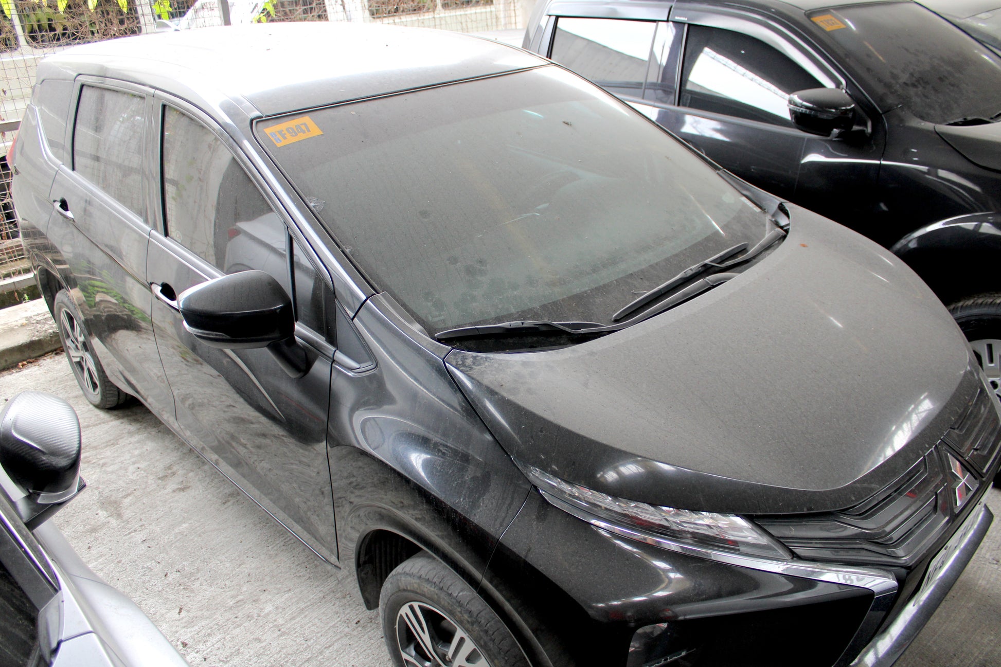 2020 (PNCHM/Undertaking) / 2021 (CRE) Mitsubishi Xpander GLX Plus Automatic Gasoline with 36,000 km mileage available at ROPO - Quality Pre-Owned Cars in Metro Manila, Philippines.
