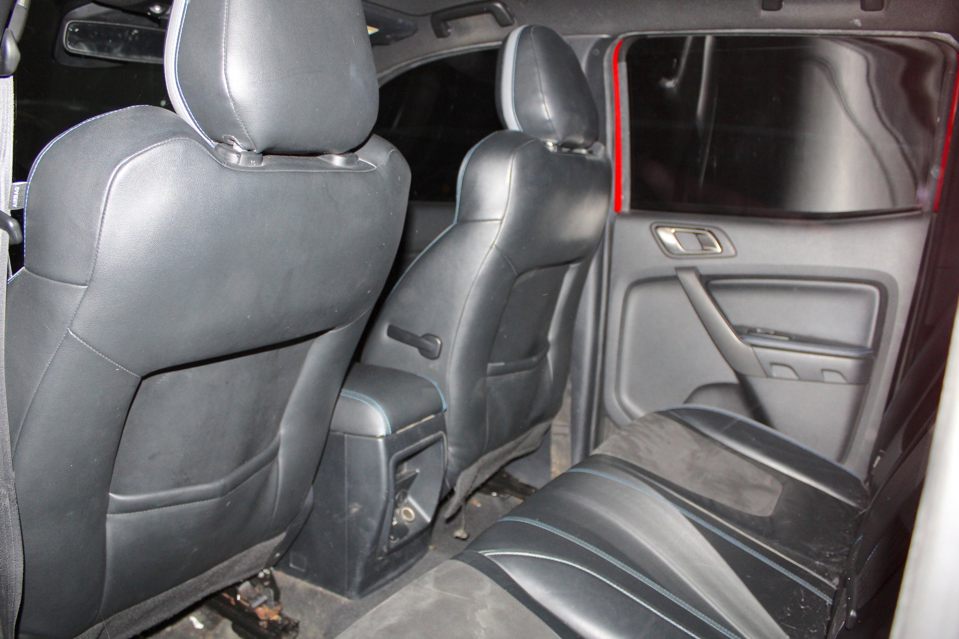 2020 Ford Ranger Raptor Automatic Diesel with 90,000 km mileage available at ROPO - Quality Pre-Owned Vehicles in the Philippines.
