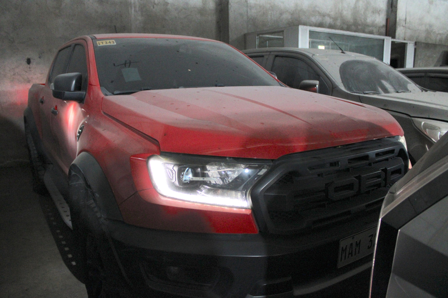 2020 Ford Ranger Raptor Automatic Diesel with 90,000 km mileage available at ROPO - Quality Pre-Owned Vehicles in the Philippines.