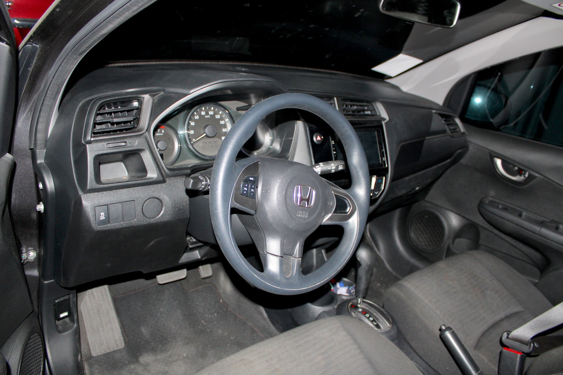 2020 Honda BR-V Automatic Gasoline with 25,000 km mileage available at ROPO - Quality Pre-Owned Vehicles in the Philippines.
