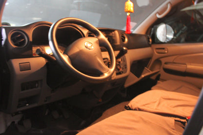 2020 Nissan NV350 Manual Transmission Diesel with 53,500 km mileage available at ROPO - Quality Pre-Owned Vehicles in the Philippines.