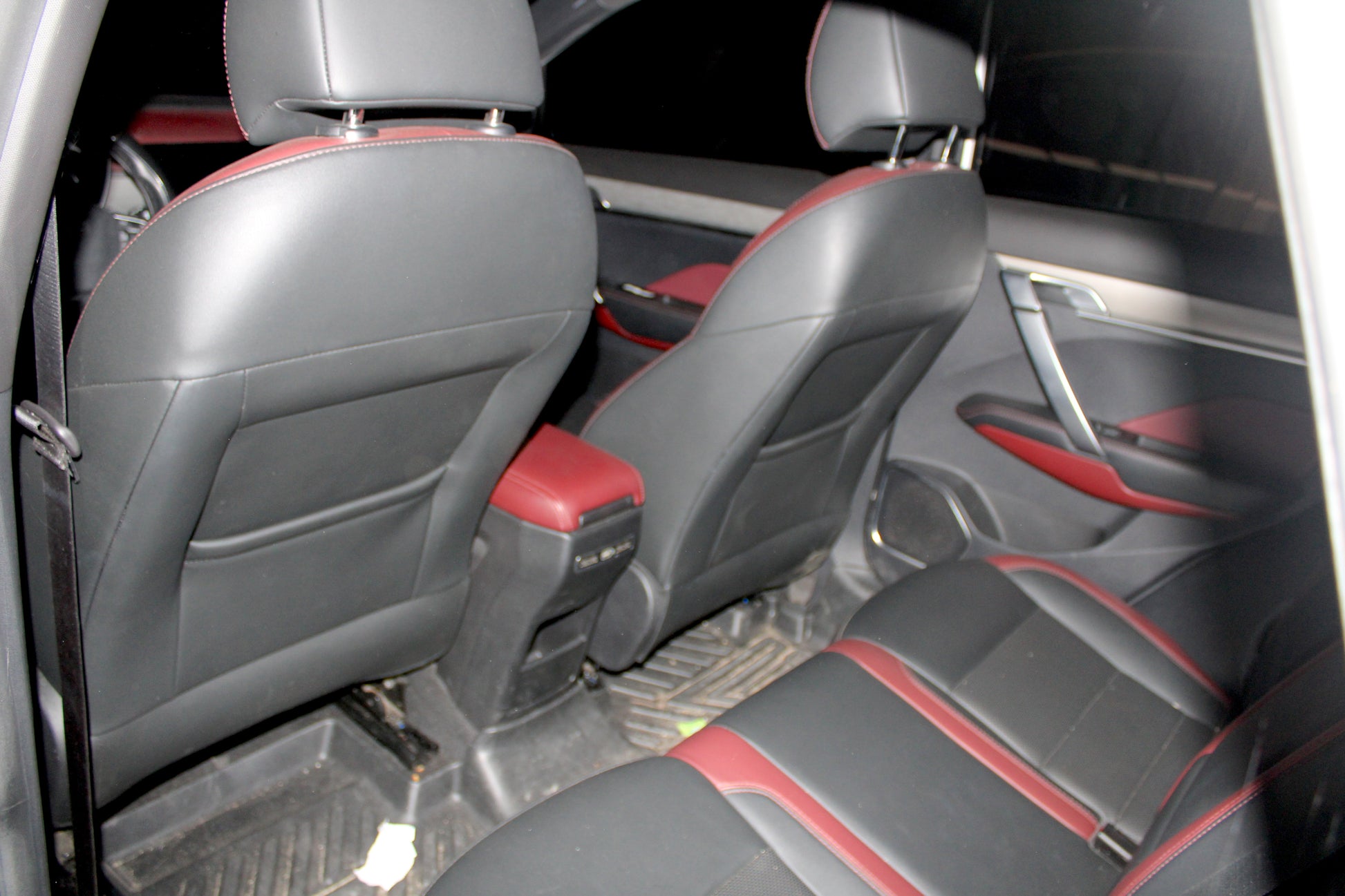 2021 Geely Coolray SX11 GF Sedan Automatic Gasoline with 32,000 km mileage available at ROPO - Quality Pre-Owned Cars in the Philippines.