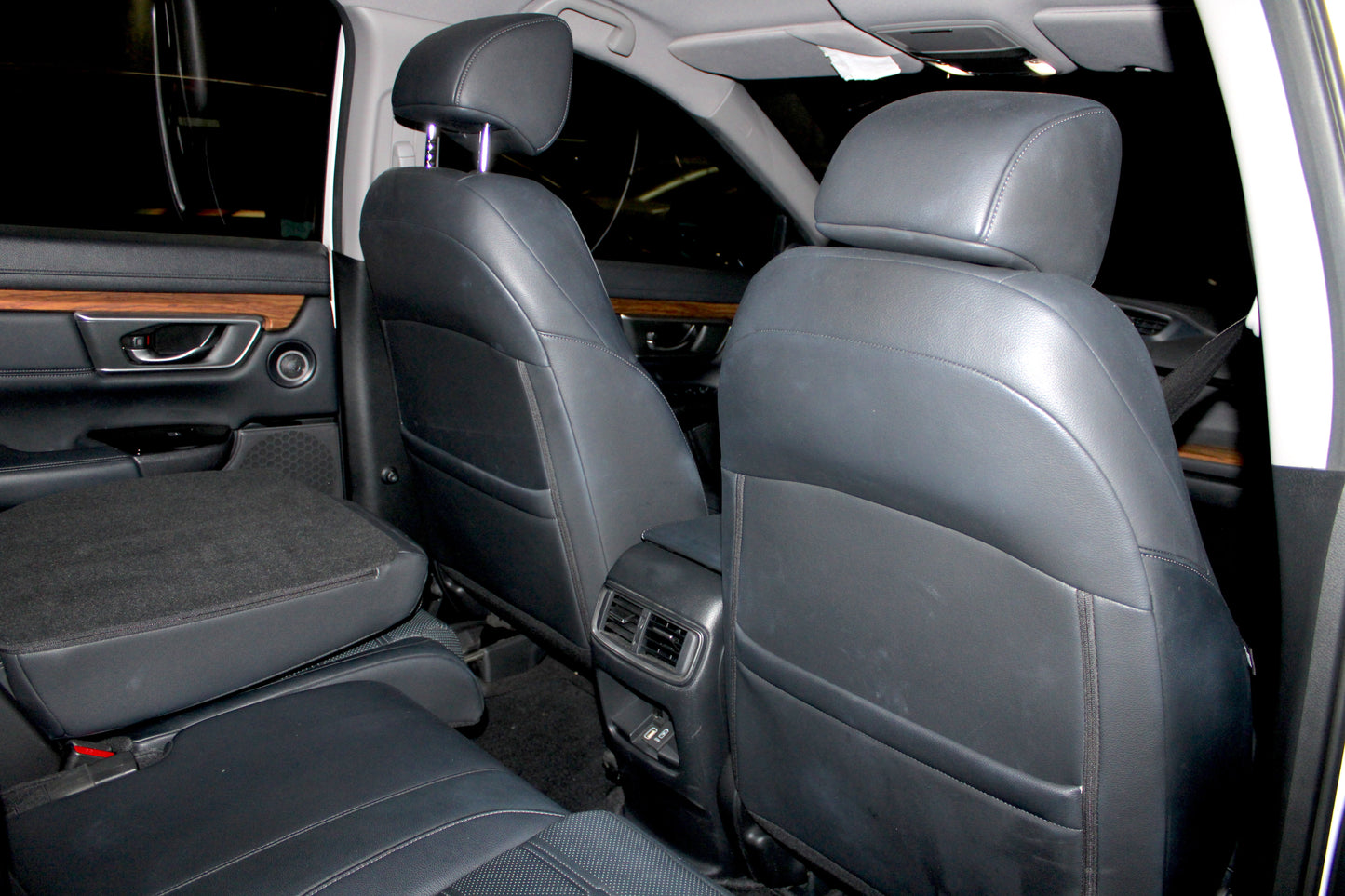 2021 Honda CR-V Automatic Diesel with 59,000 km mileage available at ROPO - Quality Pre-Owned Cars in the Philippines