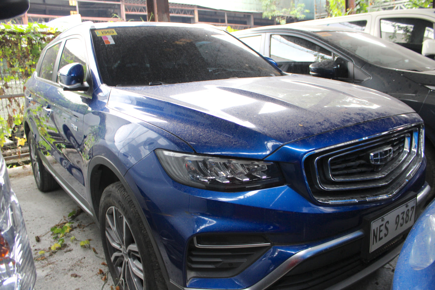 2022 Geely Azkarra Luxury 48V EMS 4WD Automatic Gasoline with 46,000 km mileage available at ROPO - Quality Pre-Owned Cars in Metro Manila, Philippines.