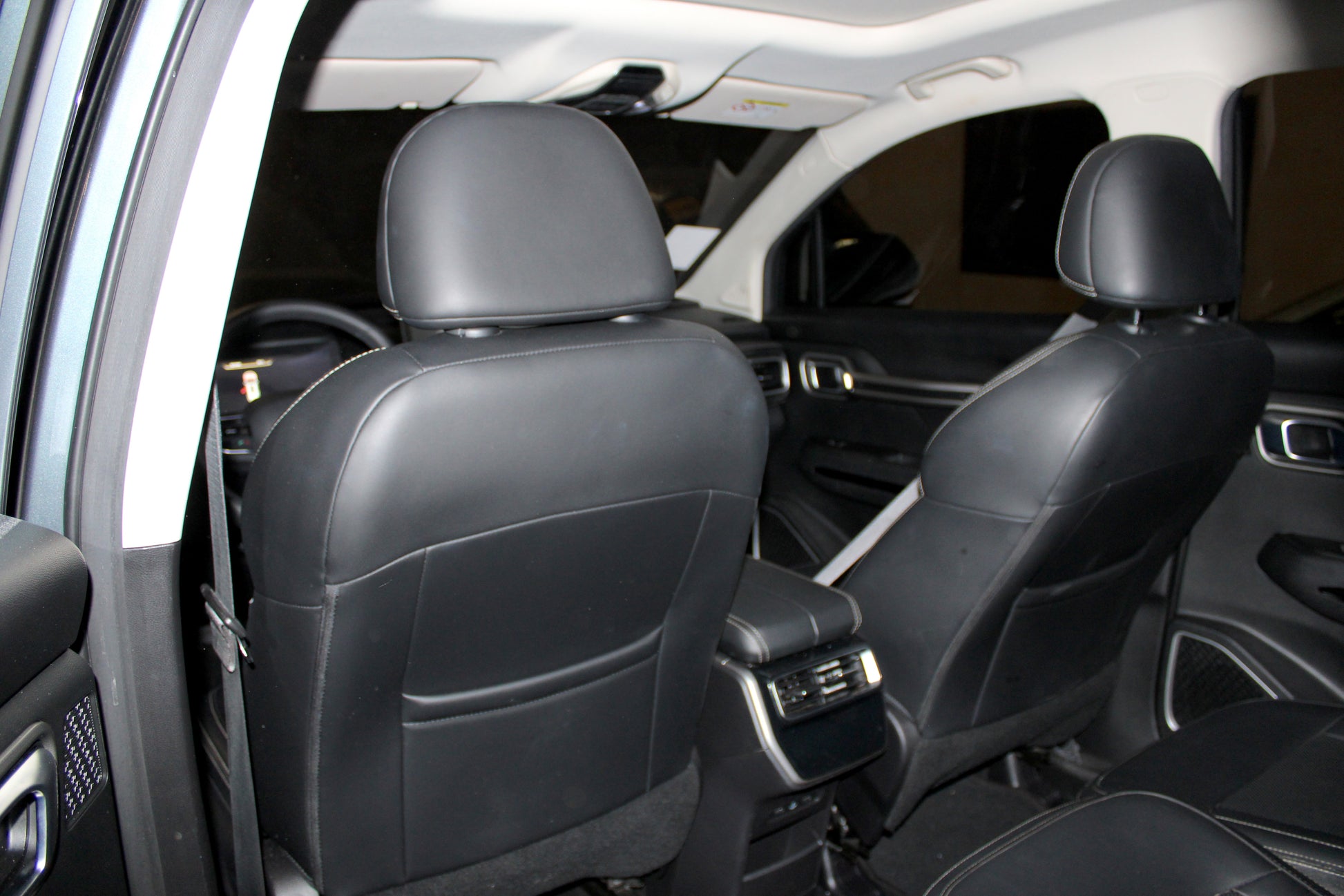 2022 Geely Okavango Automatic Gasoline with 39,000 km mileage available at ROPO - Quality Pre-Owned Cars in the Philippines