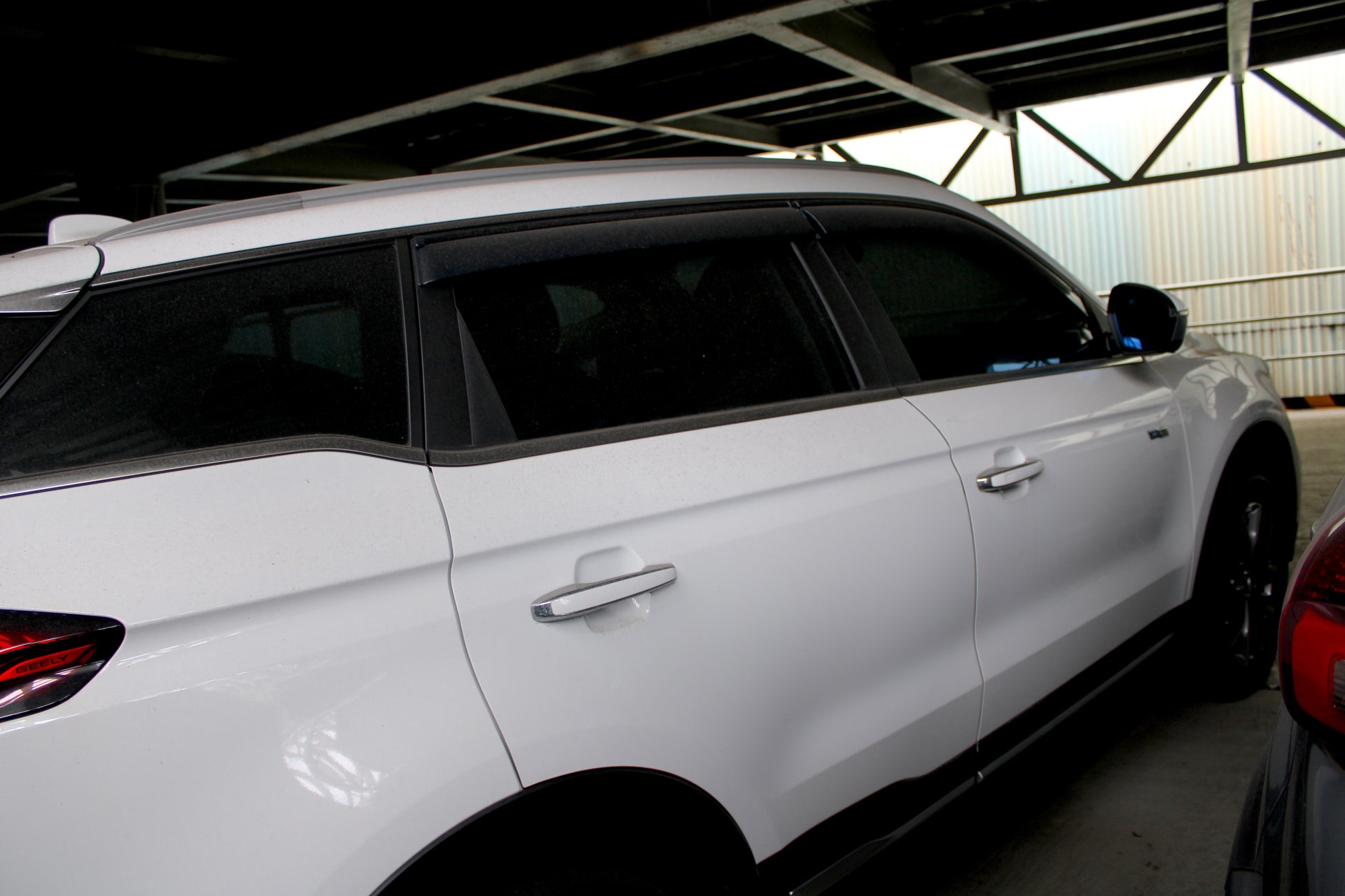 2023 Geely Azkarra Luxury 1.5 Automatic Gasoline with 7,000 km mileage and Unencumbered CR available at ROPO - Quality Pre-Owned Cars in Metro Manila, Philippines.