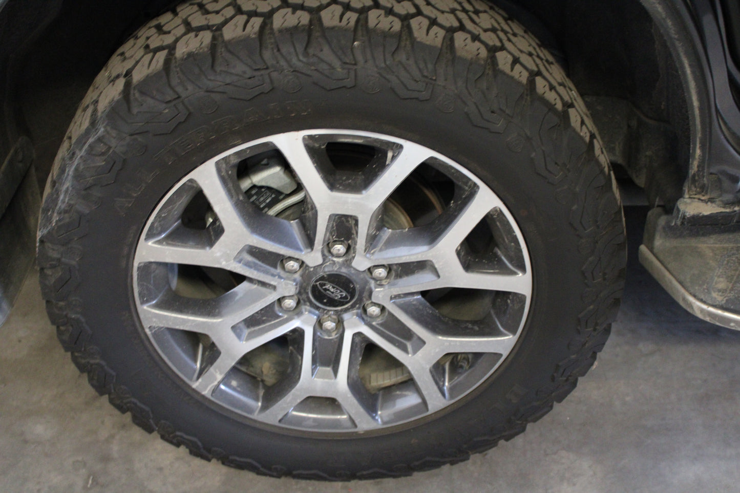 2024 Ford Everest Automatic Diesel with 9,400 km mileage available at ROPO - Quality Pre-Owned Cars in Metro Manila, Philippines.