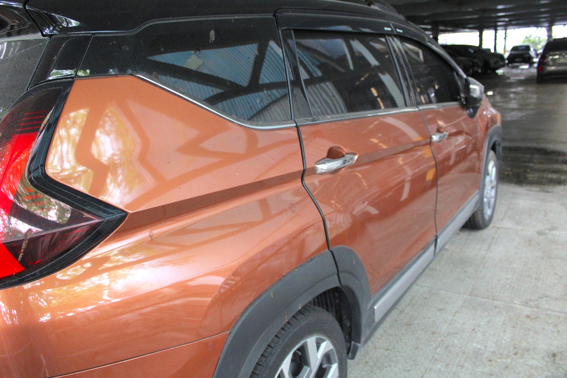 2024 Mitsubishi Xpander Cross 1.5G 2WD Automatic Gasoline with 15,000 km mileage available at ROPO - Quality Pre-Owned Cars in Metro Manila, Philippines.
