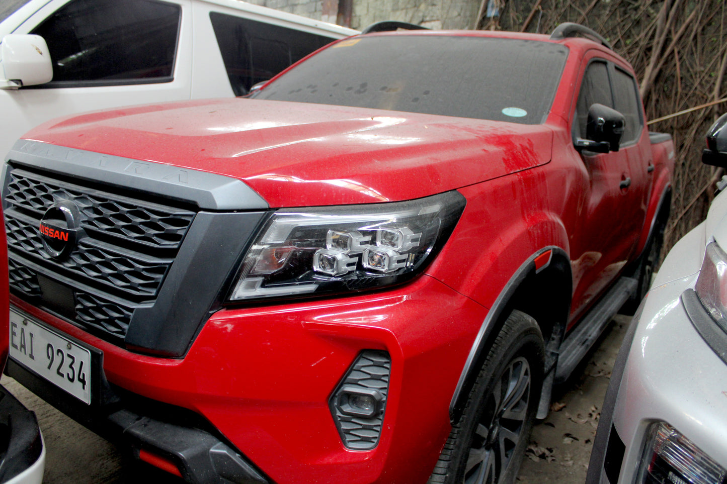 2024 Nissan Navara Calibre X 2.5L 4x2 Automatic Diesel with 32,000 km mileage available at ROPO - Quality Pre-Owned Cars in Metro Manila, Philippines.
