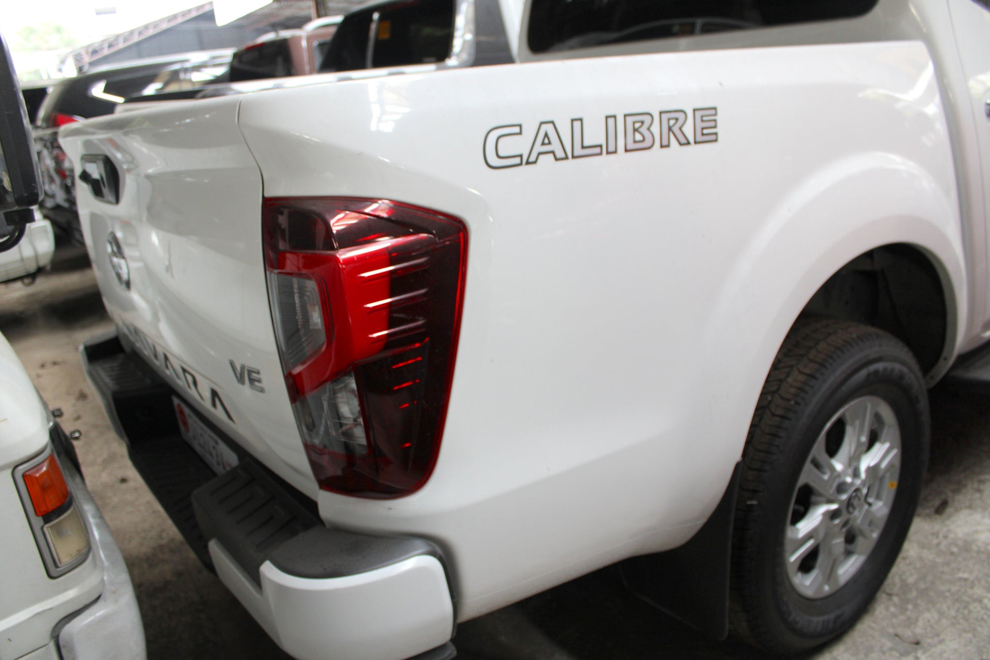 2024 Nissan Navara VE 2.5L 4x2 Manual Transmission Diesel with 1,000 km mileage and unencumbered CR available at ROPO - Quality Pre-Owned Cars in Metro Manila, Philippines.